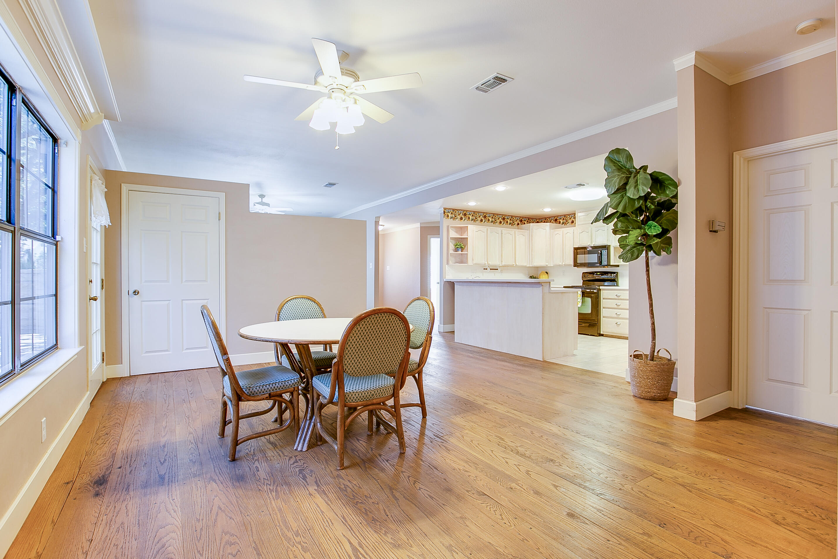 3713 Apollo Lane Property Photo 18