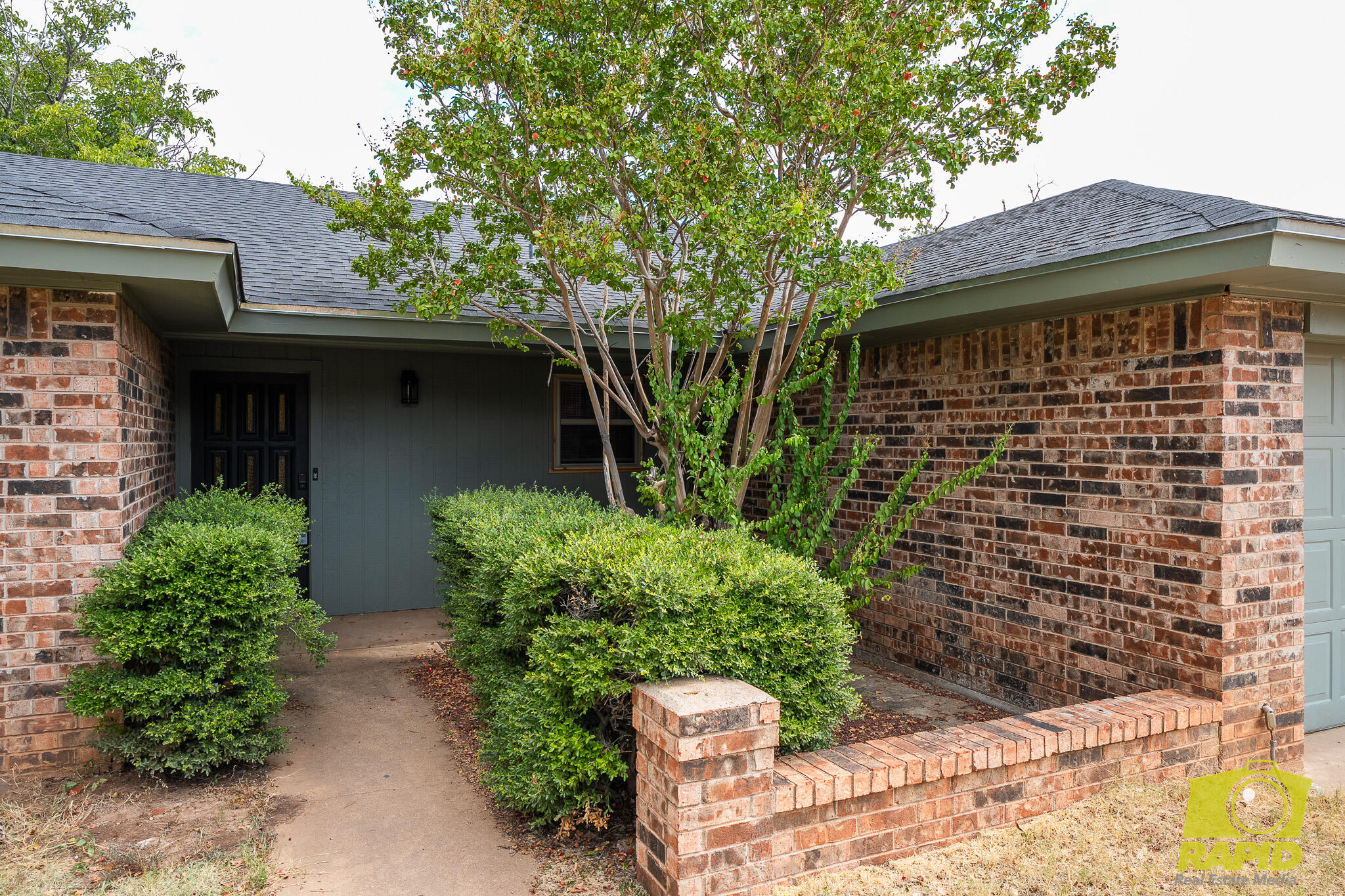 3822 Driftwood Drive Property Photo 5