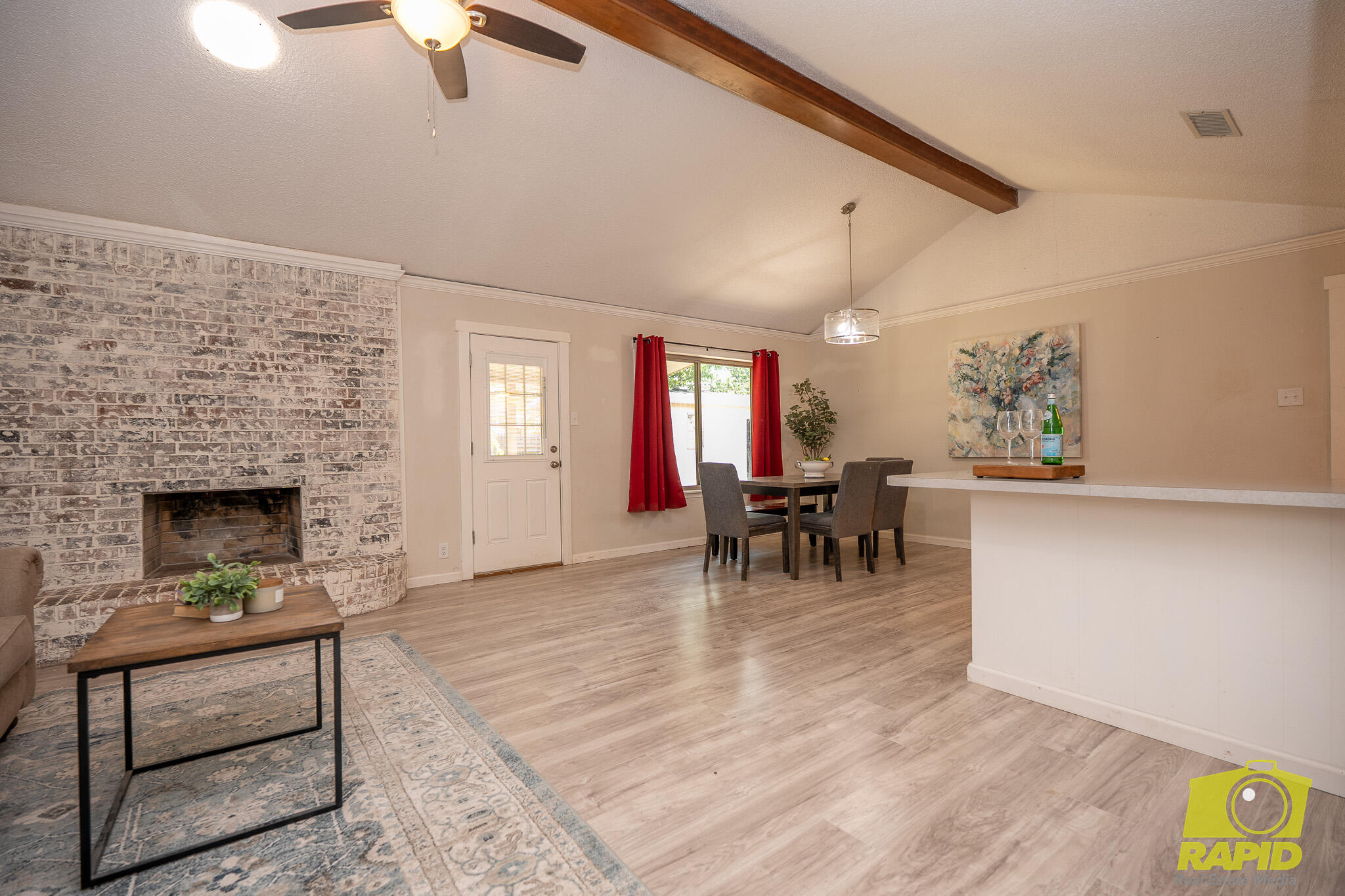 3822 Driftwood Drive Property Photo 8
