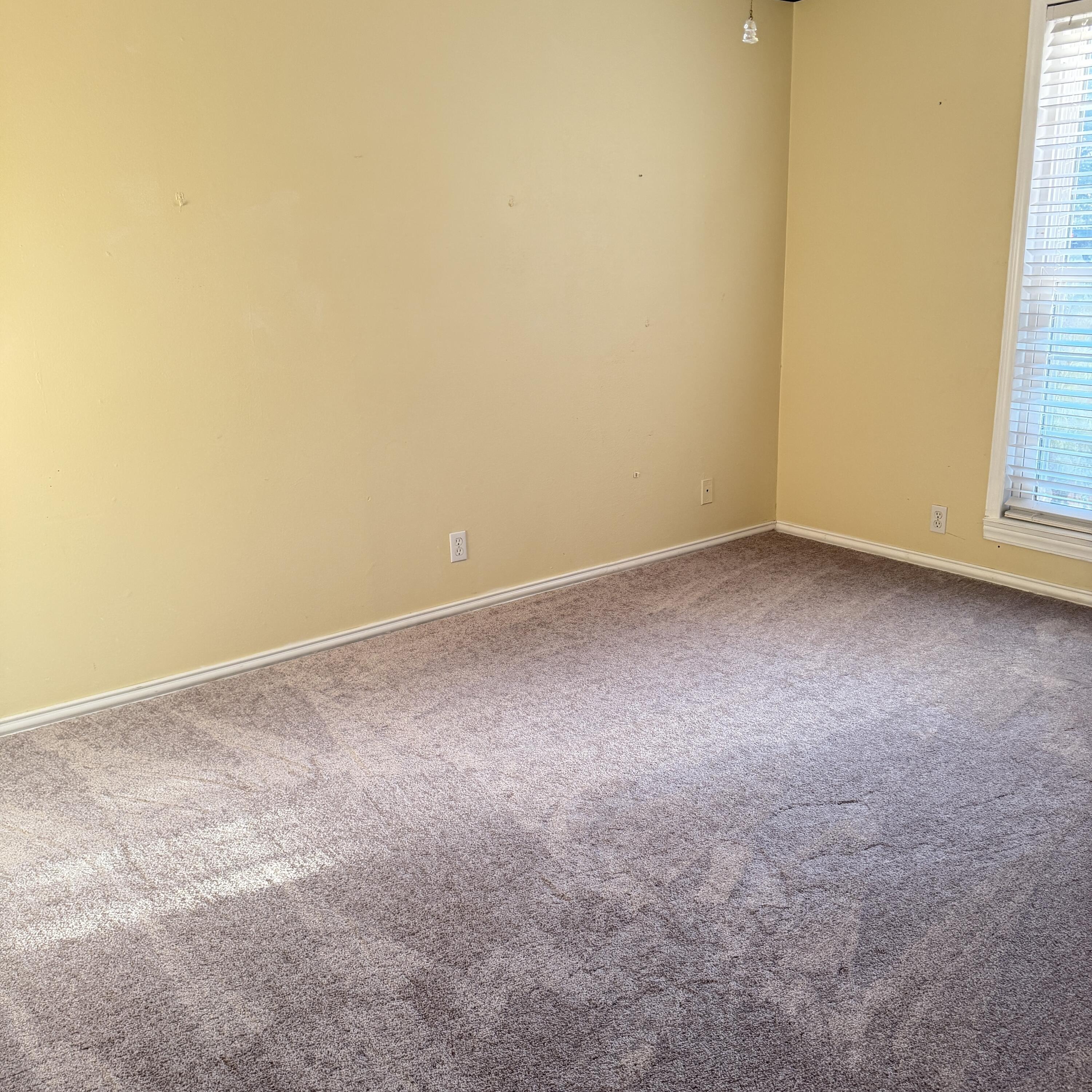 1906 N Harrison Street Property Photo 23
