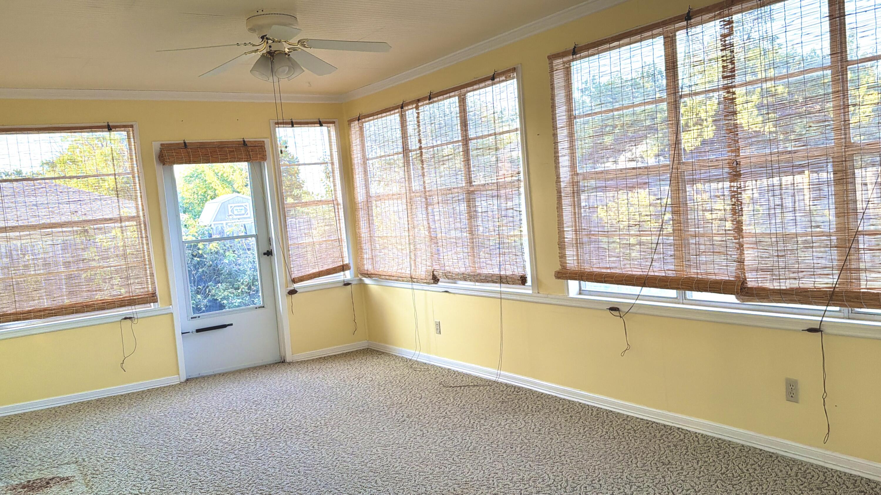 1906 N Harrison Street Property Photo 28