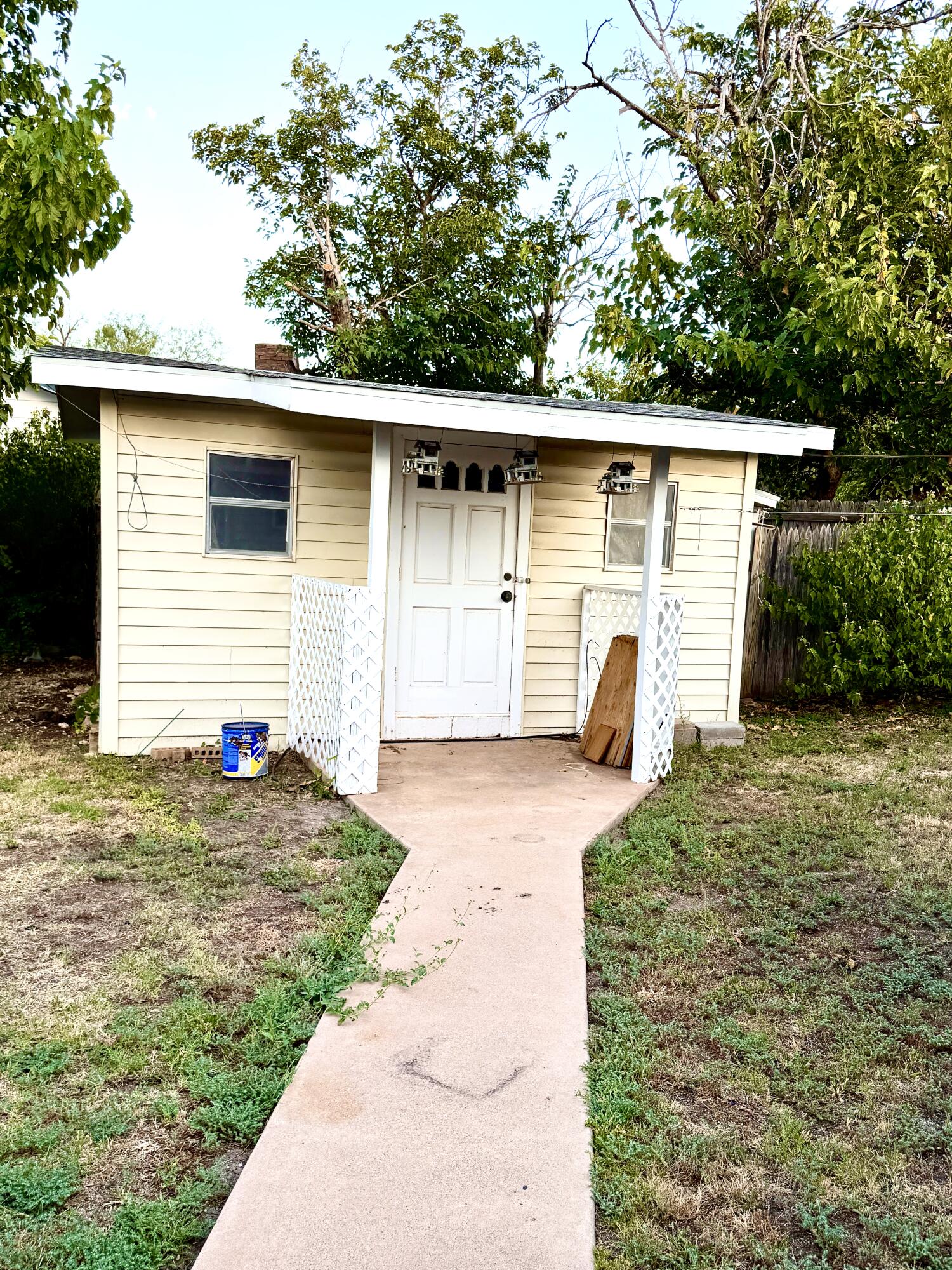 1906 N Harrison Street Property Photo 34