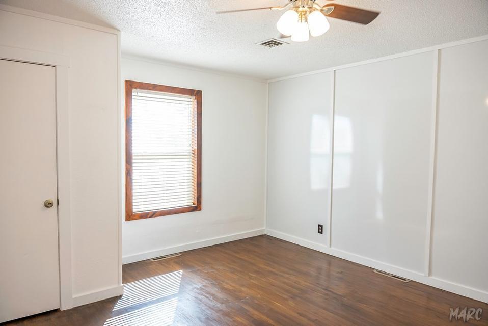 2601 W Beauregard Avenue Property Photo 8