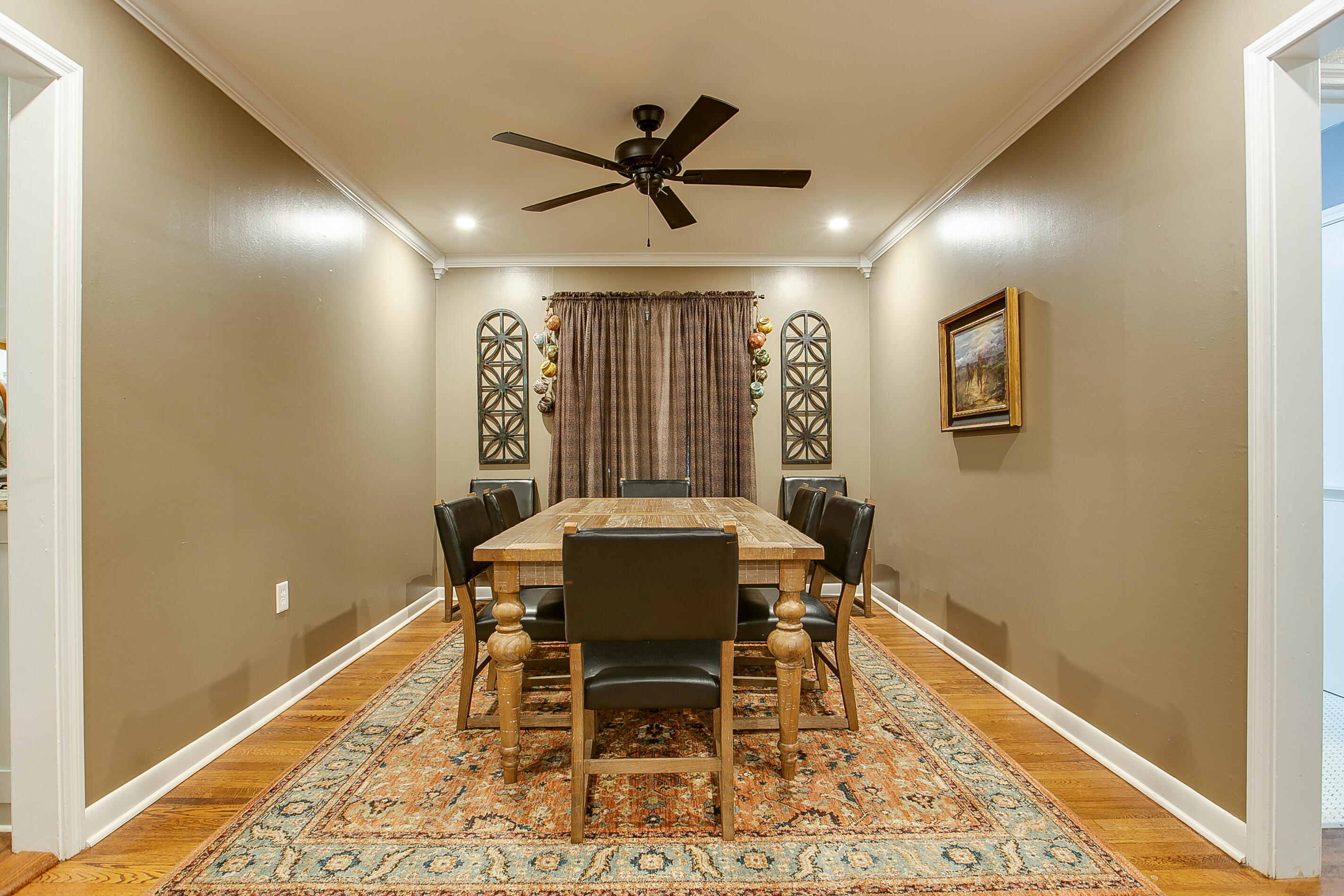 2206 W Concho Avenue Property Photo 4