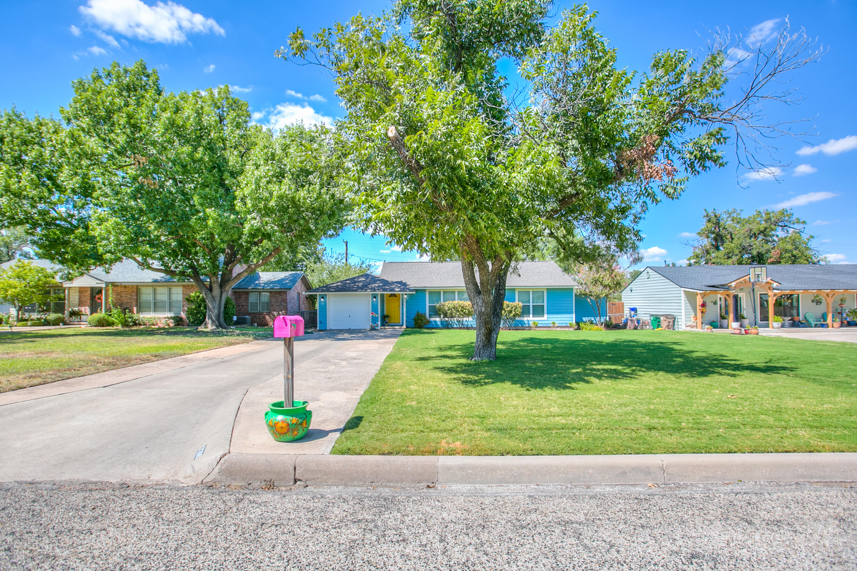2206 W Concho Avenue Property Photo 30