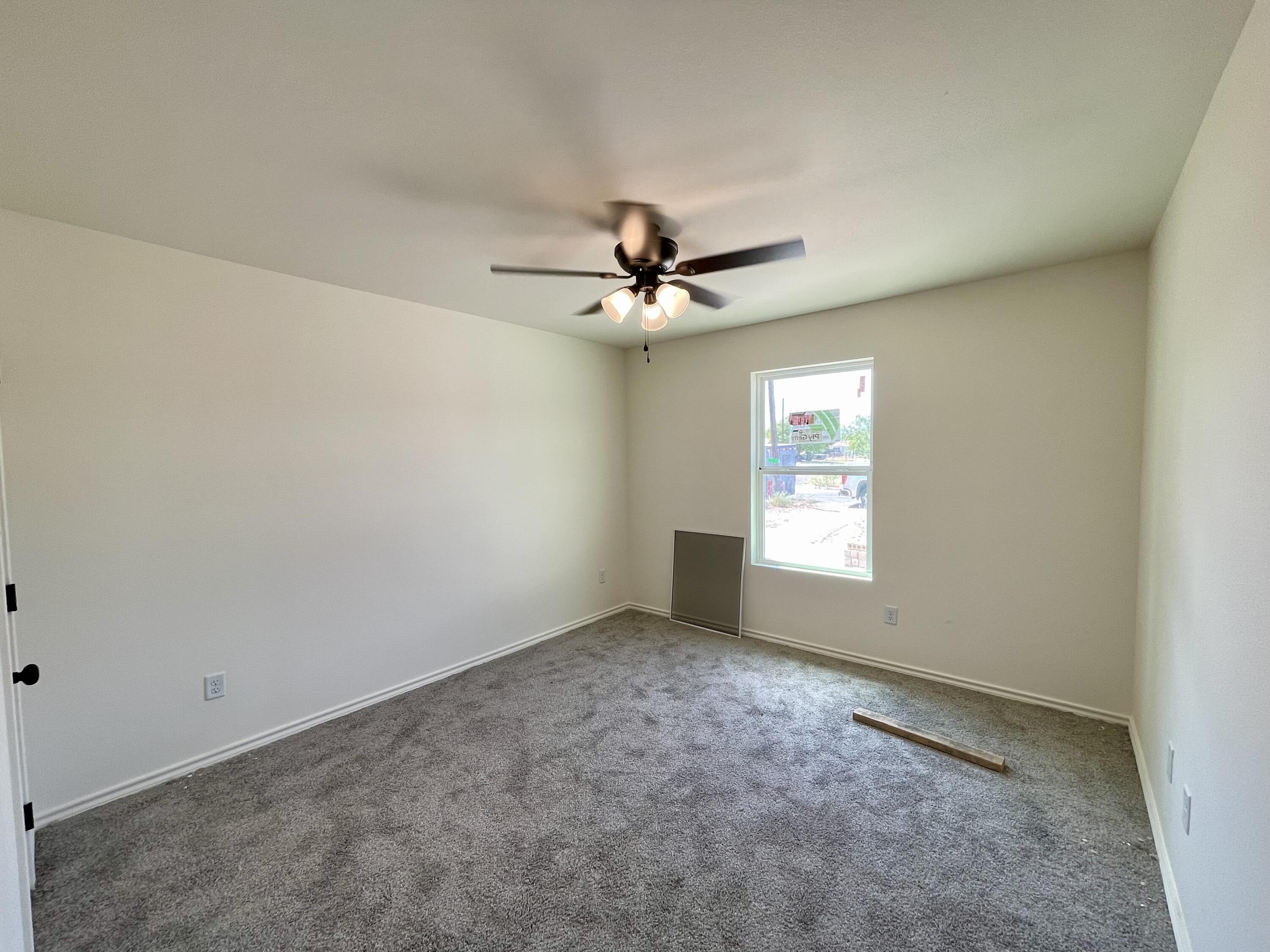 3802 Crockett Street Property Photo 10