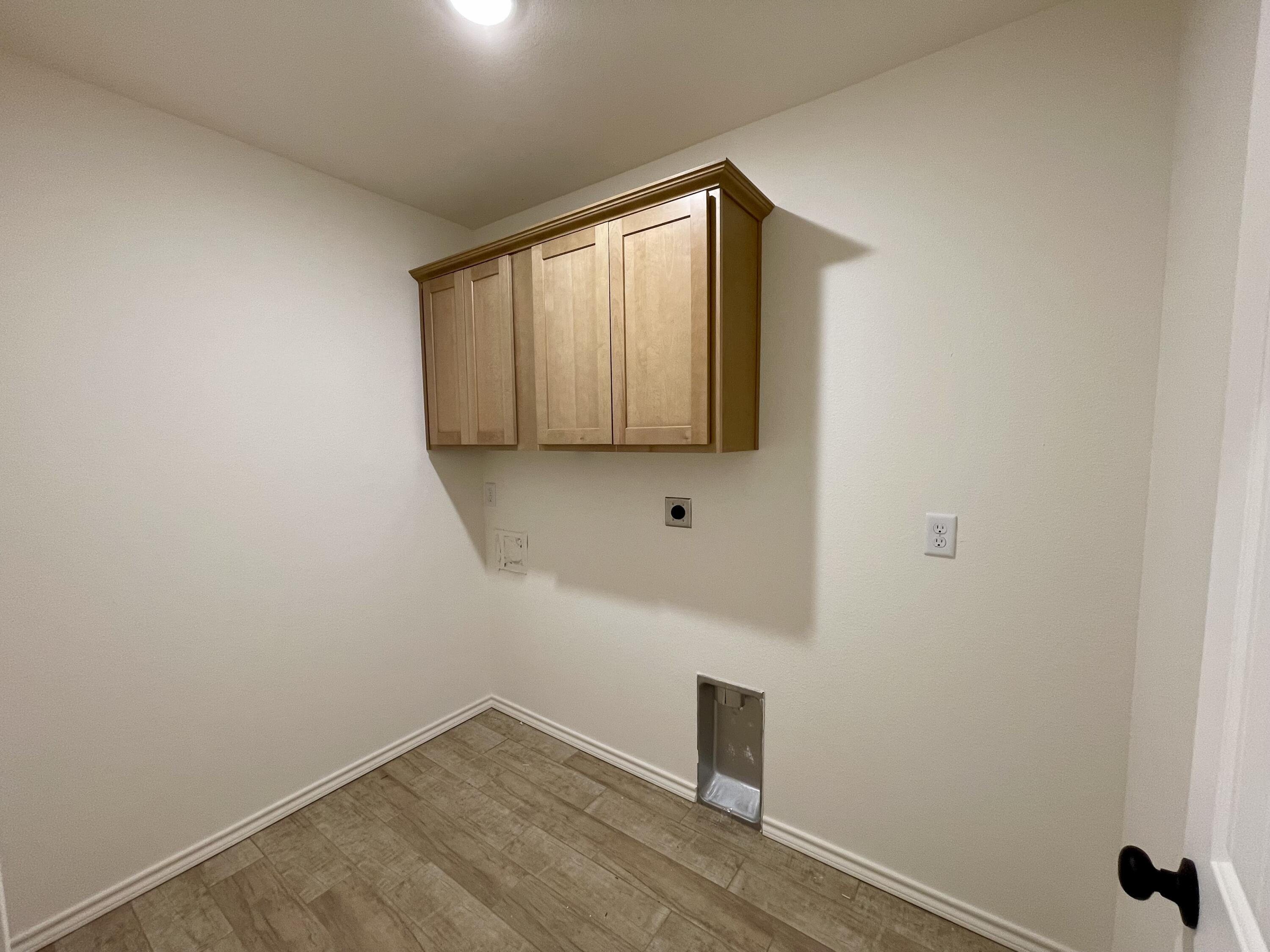 3802 Crockett Street Property Photo 11
