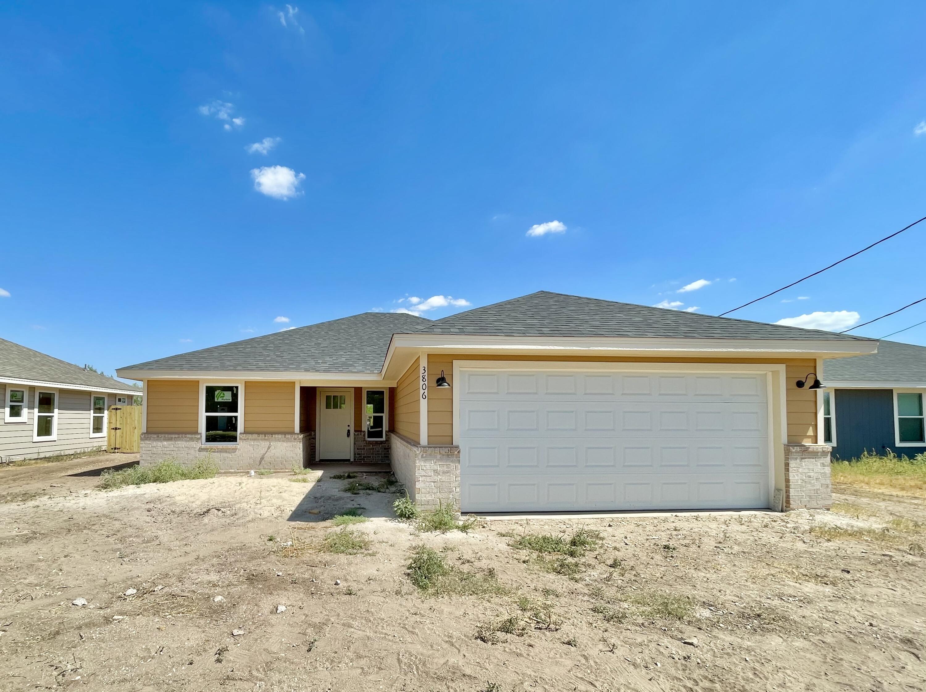 3806 Crockett Street Property Photo 1