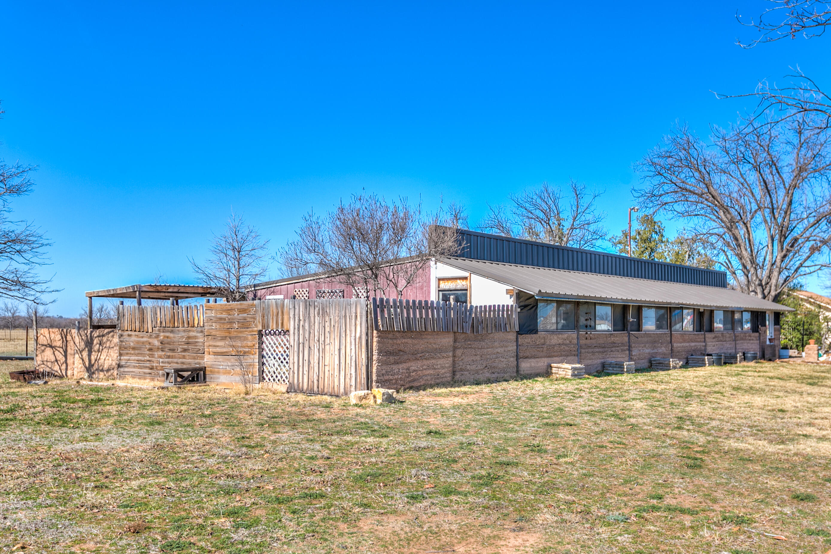 2024 Hutchings Avenue Property Photo 4