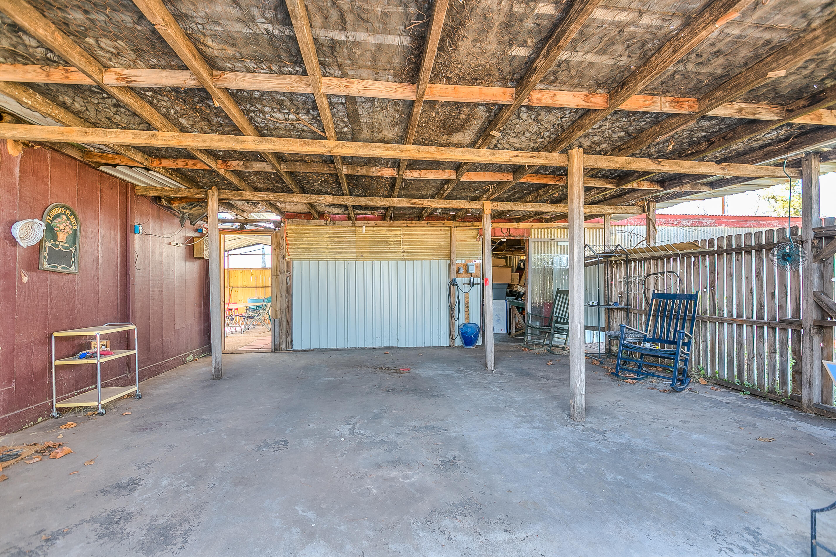2024 Hutchings Avenue Property Photo 14