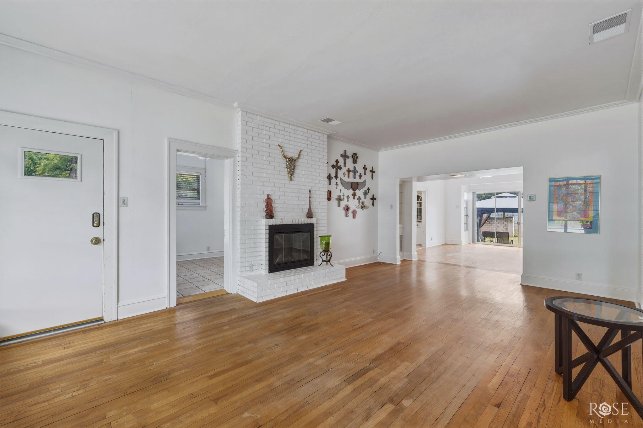 404 S Bishop Street Property Photo 5