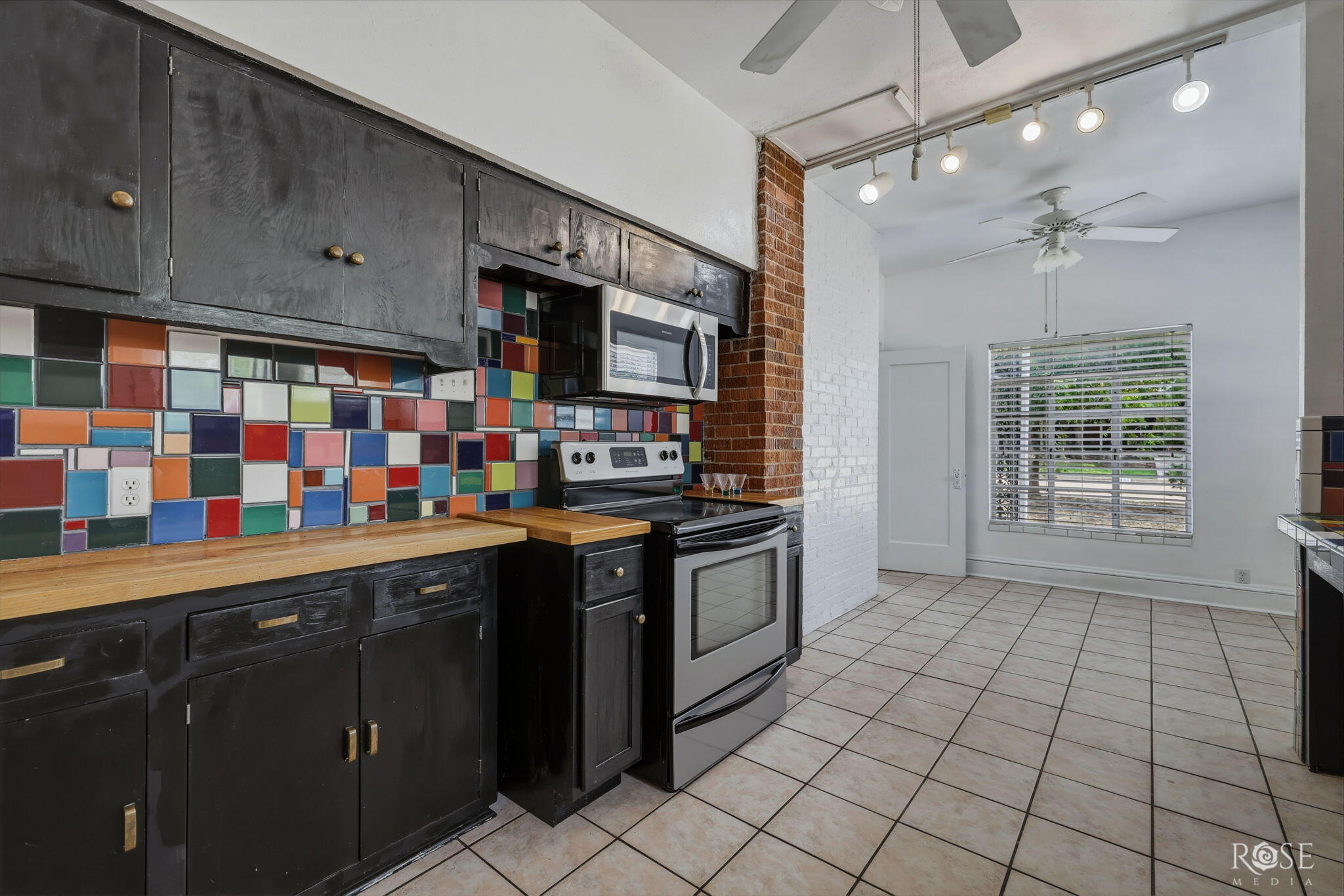 404 S Bishop Street Property Photo 13