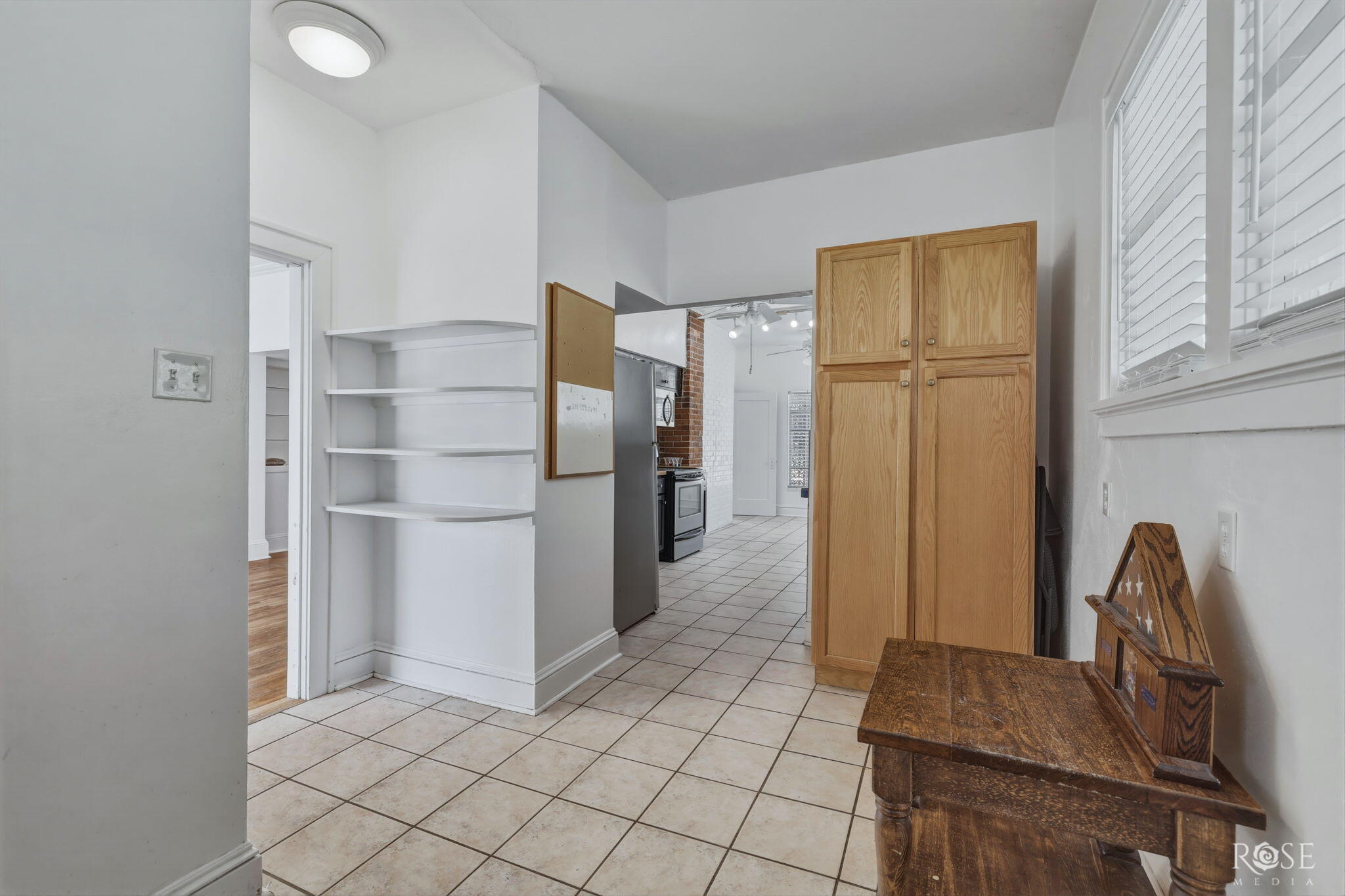 404 S Bishop Street Property Photo 17