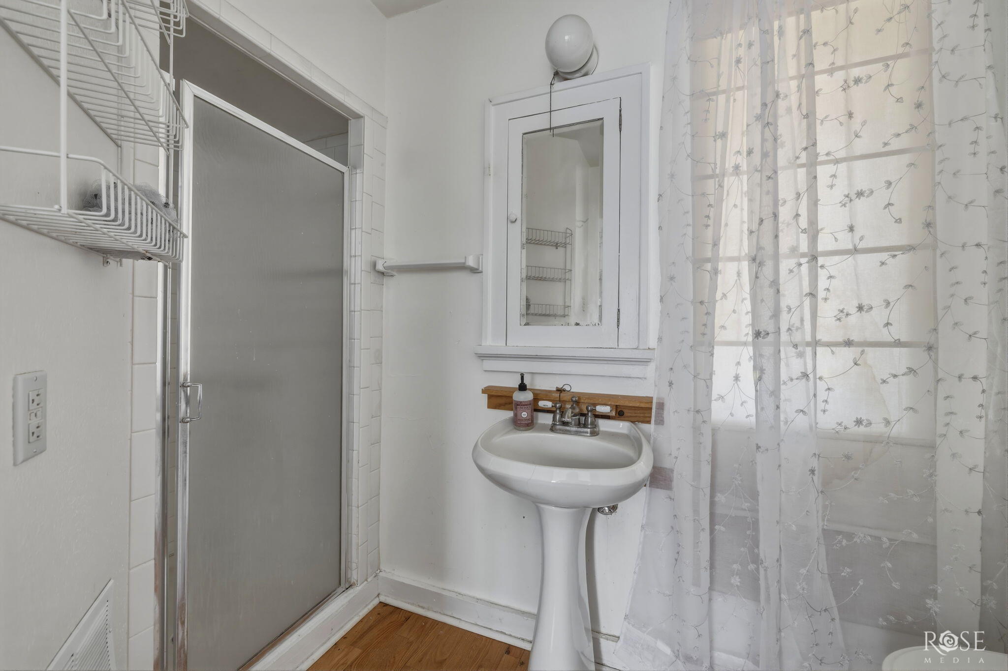 404 S Bishop Street Property Photo 46