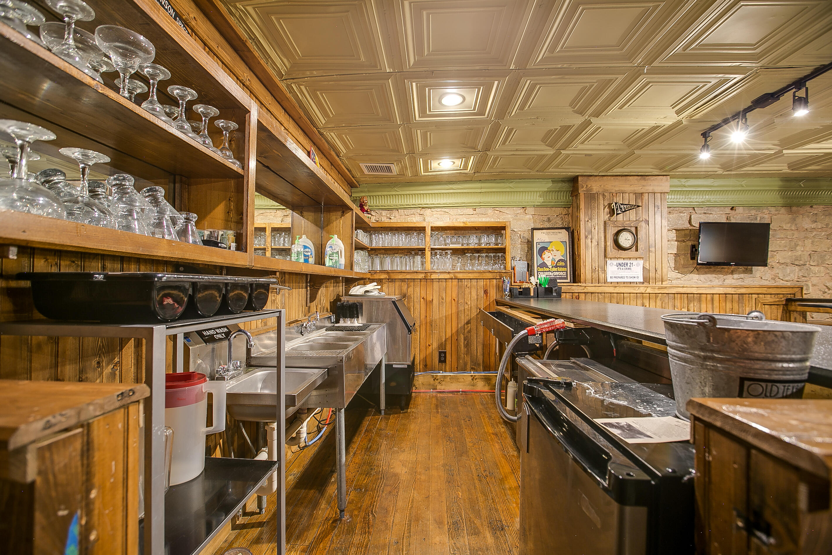 115 N 8th Street Property Photo 43