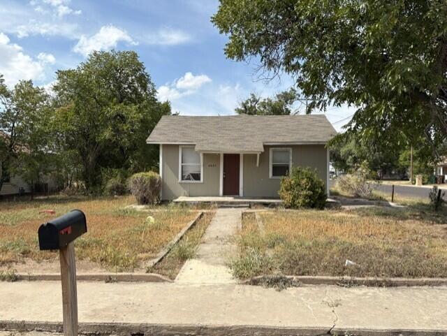 2927 N Irving Street Property Photo 2