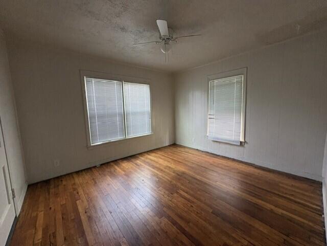 1220 Howard Street Property Photo 5