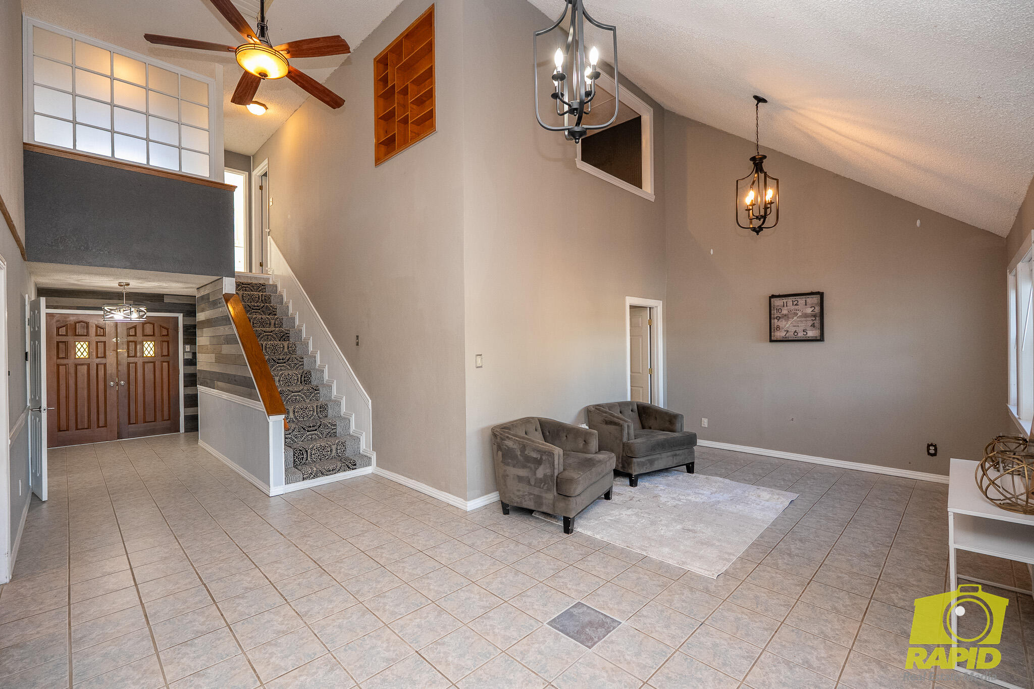 2062 Country Club Estates Circle Property Photo 9