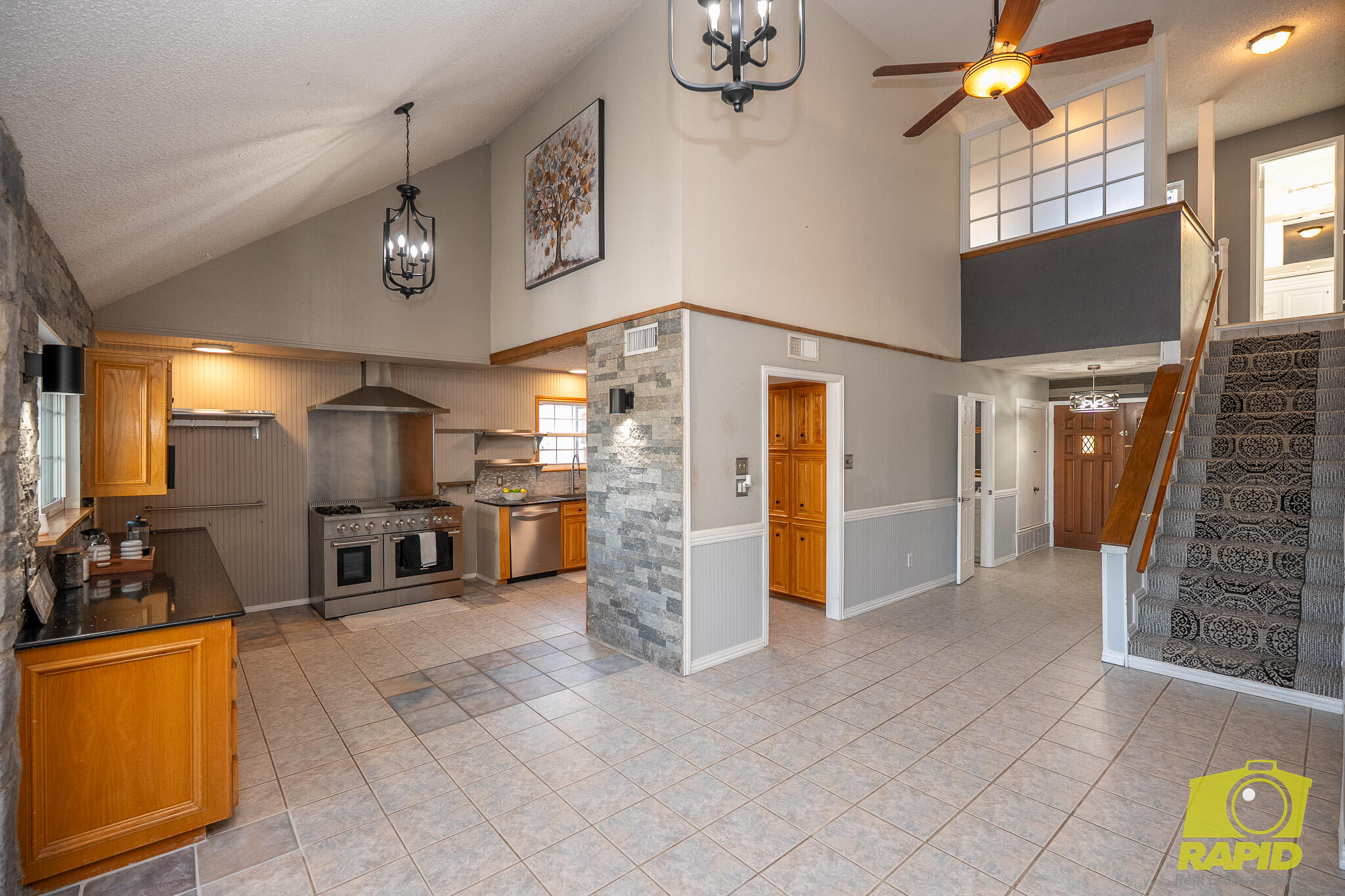 2062 Country Club Estates Circle Property Photo 10