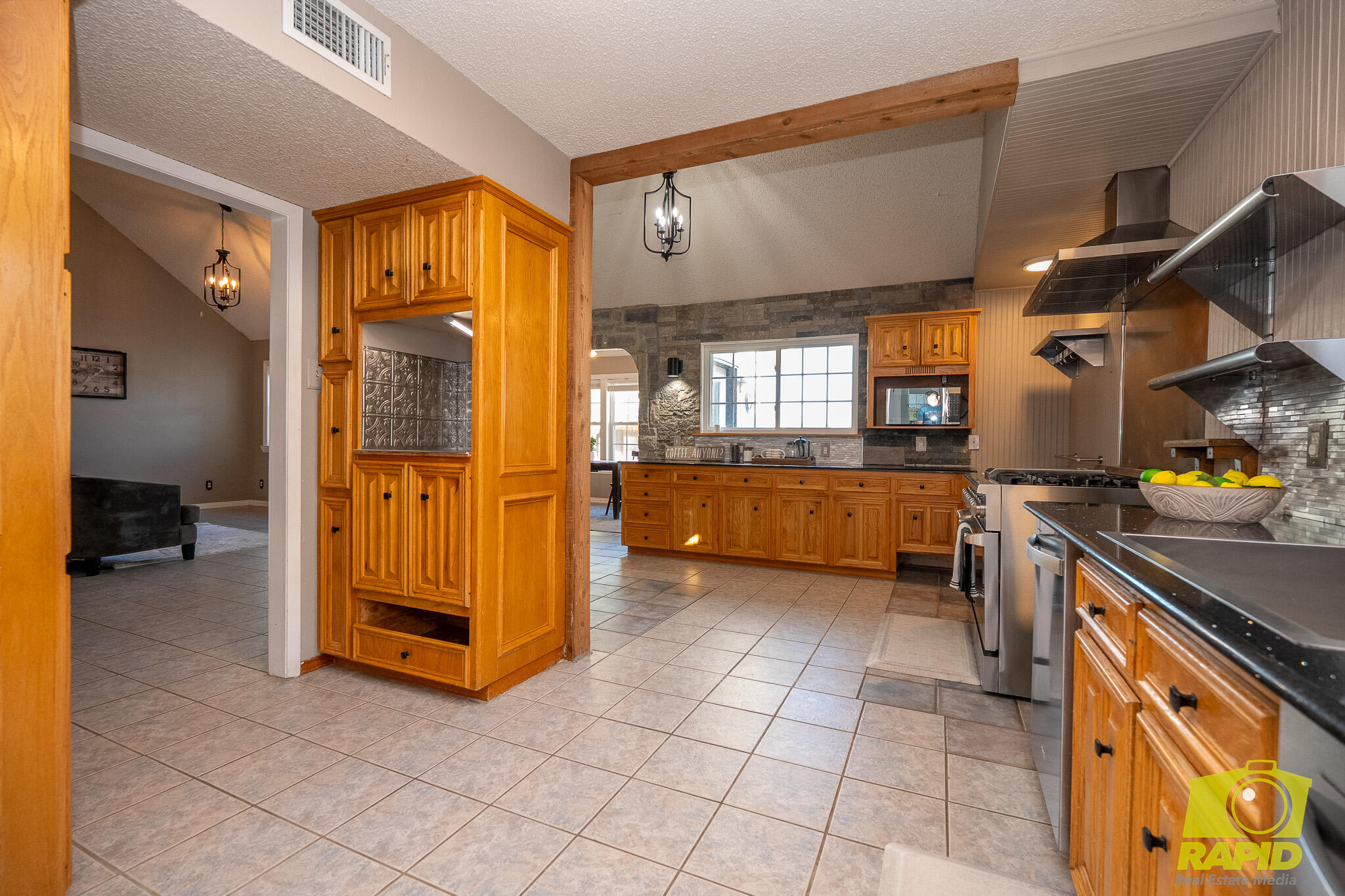 2062 Country Club Estates Circle Property Photo 16
