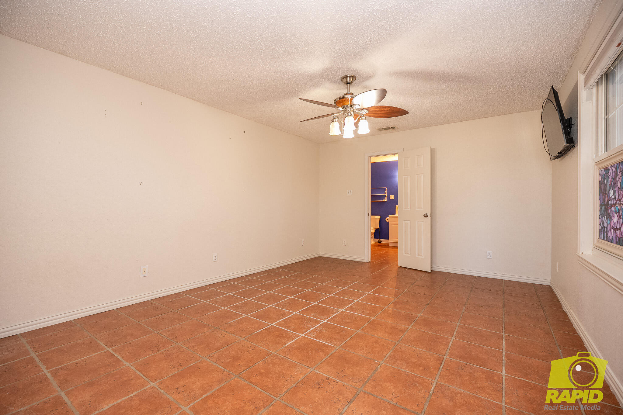 2062 Country Club Estates Circle Property Photo 29