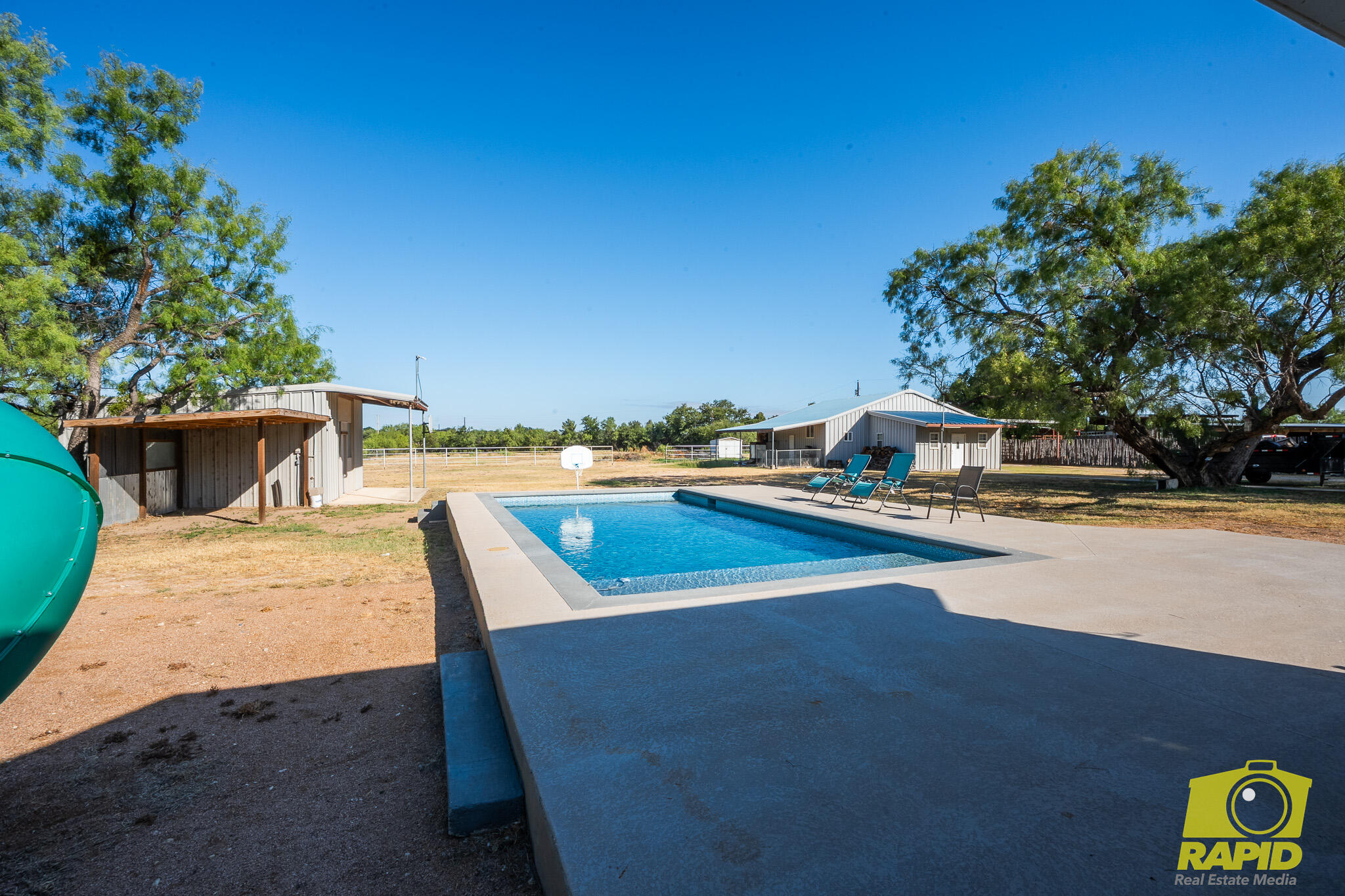2062 Country Club Estates Circle Property Photo 45