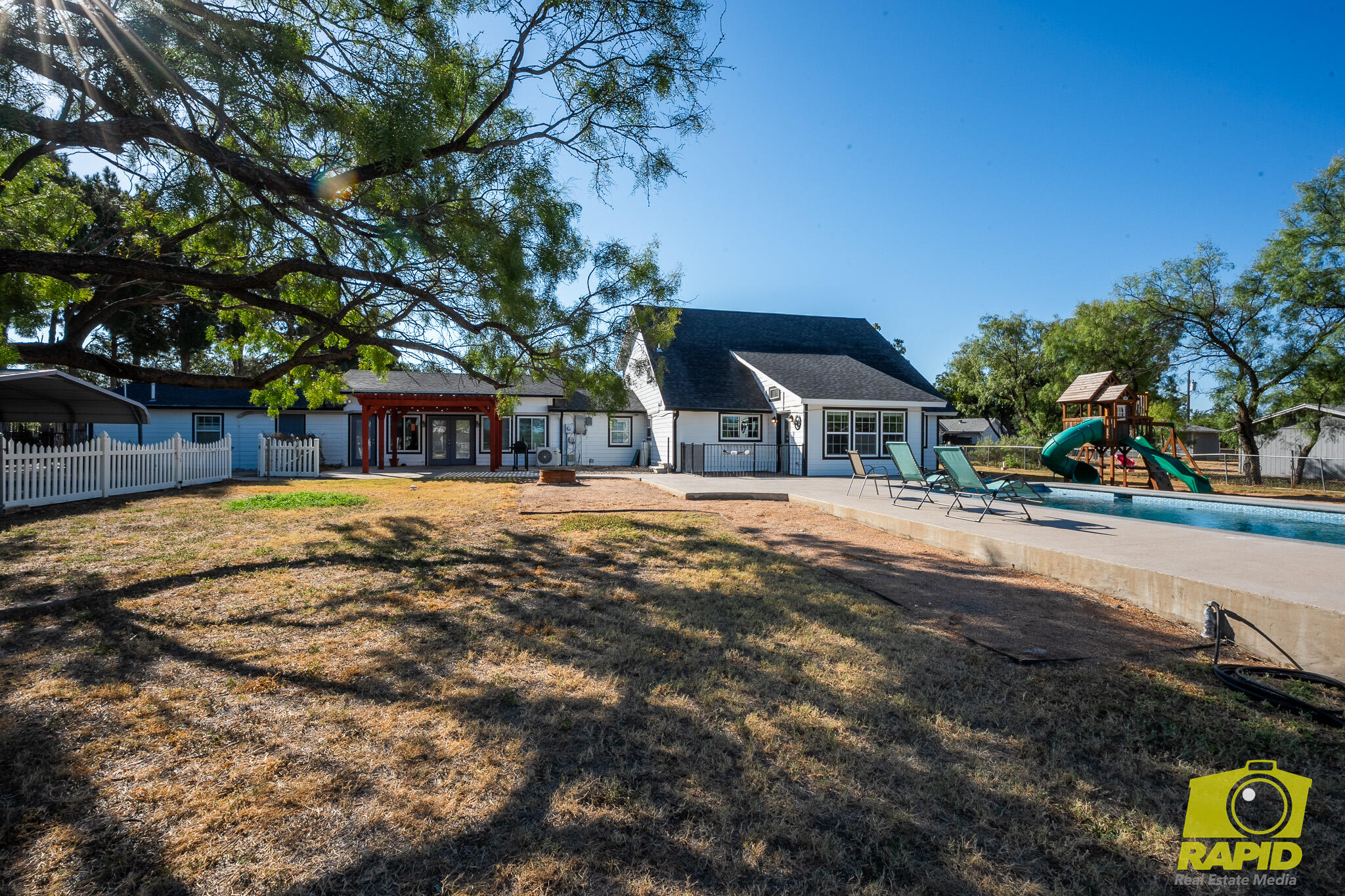 2062 Country Club Estates Circle Property Photo 47