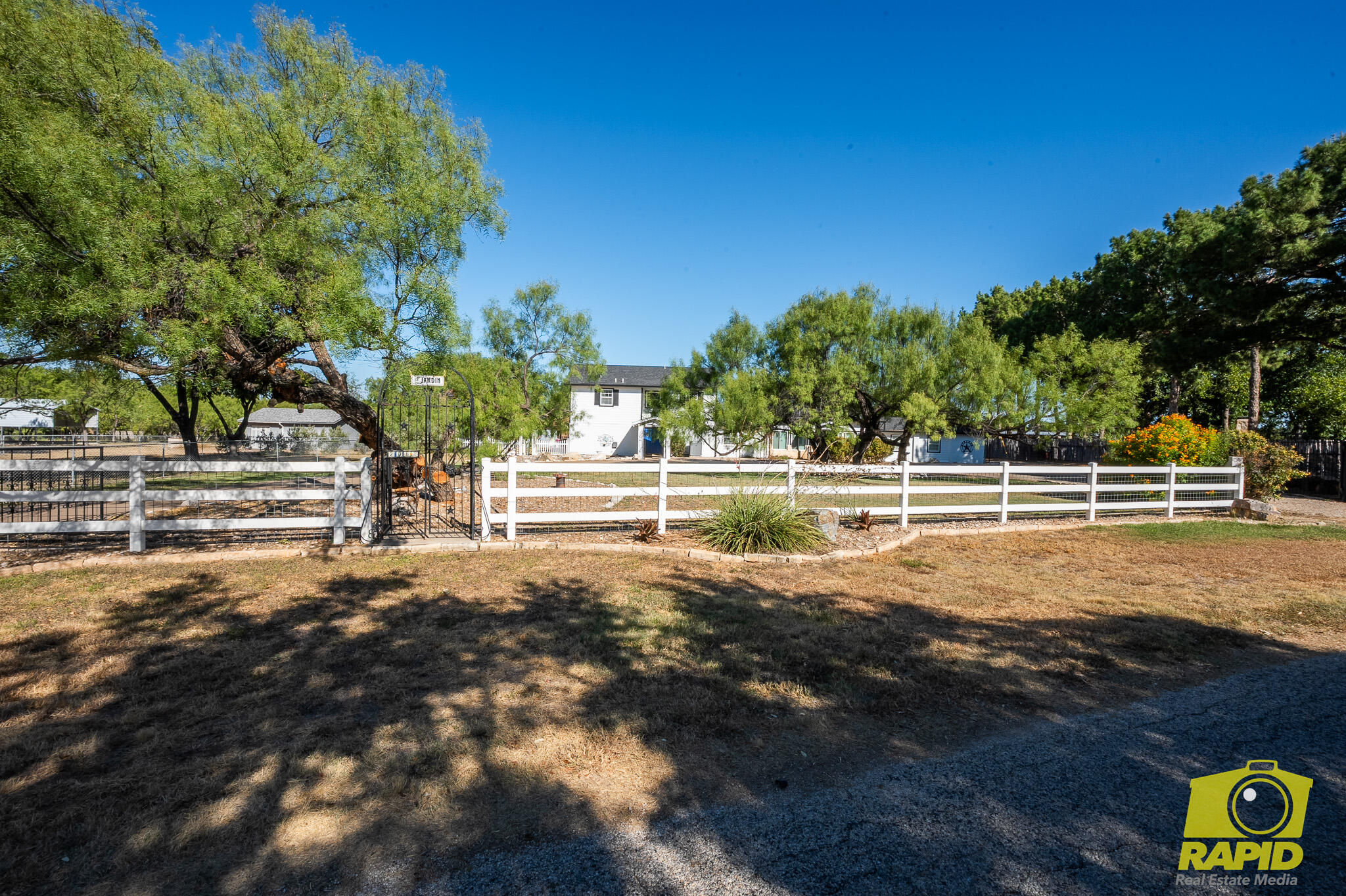 2062 Country Club Estates Circle Property Photo 64