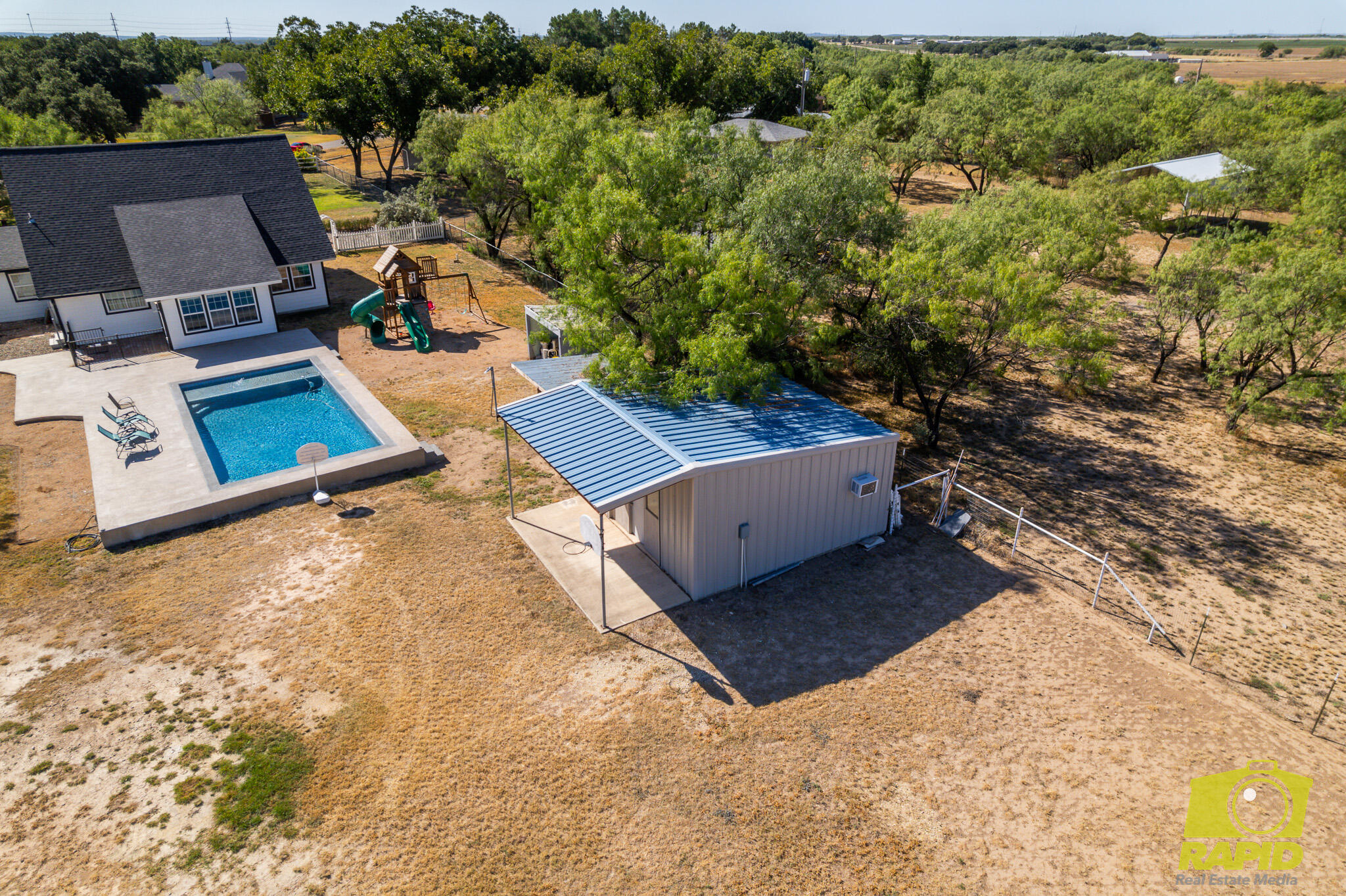 2062 Country Club Estates Circle Property Photo 74