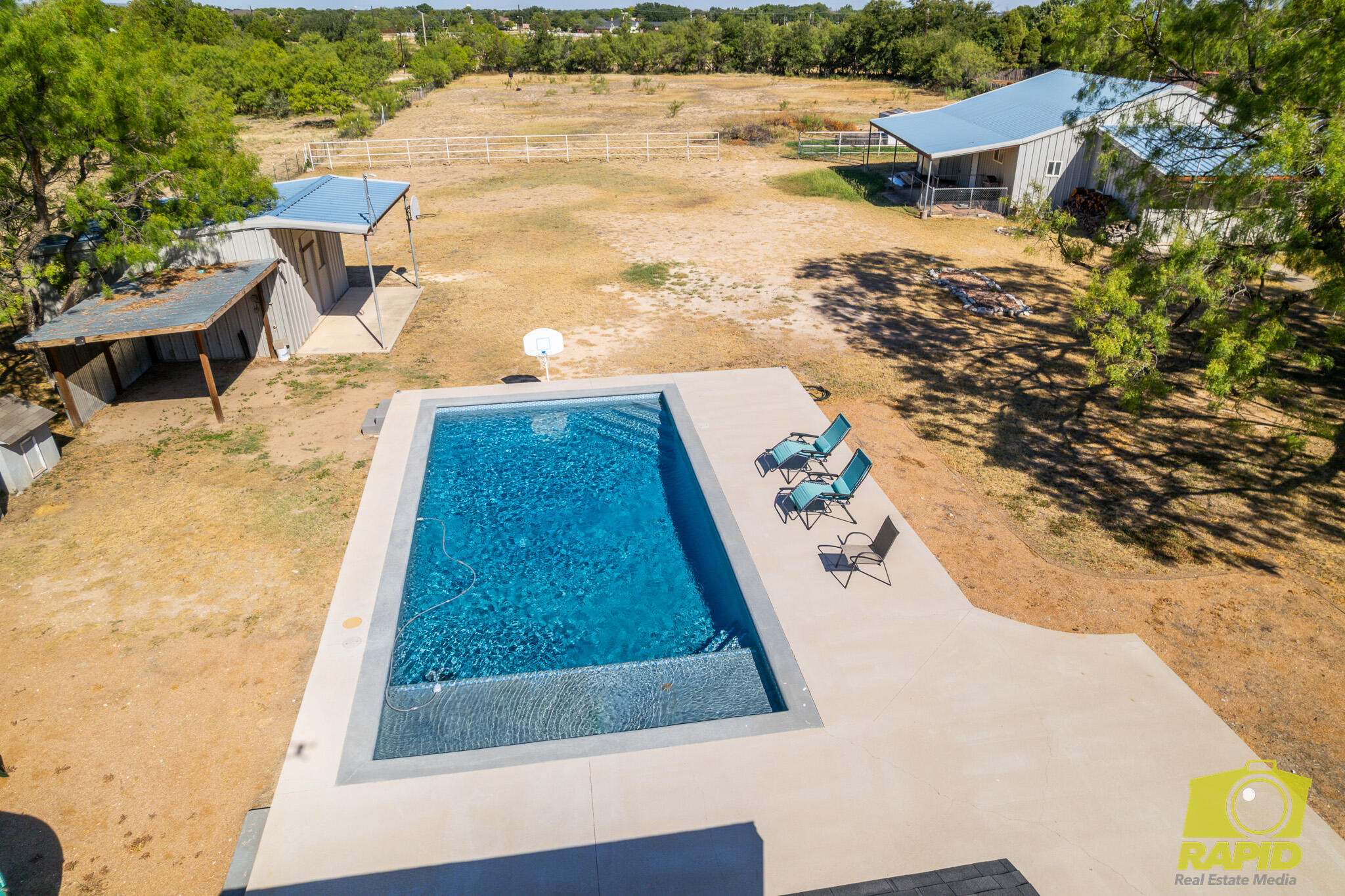 2062 Country Club Estates Circle Property Photo 77