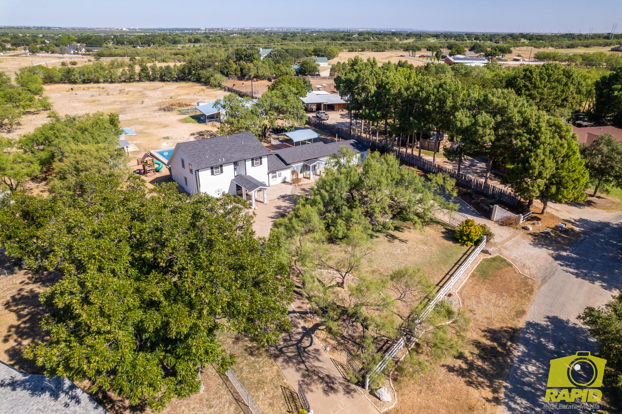 2062 Country Club Estates Circle Property Photo 82
