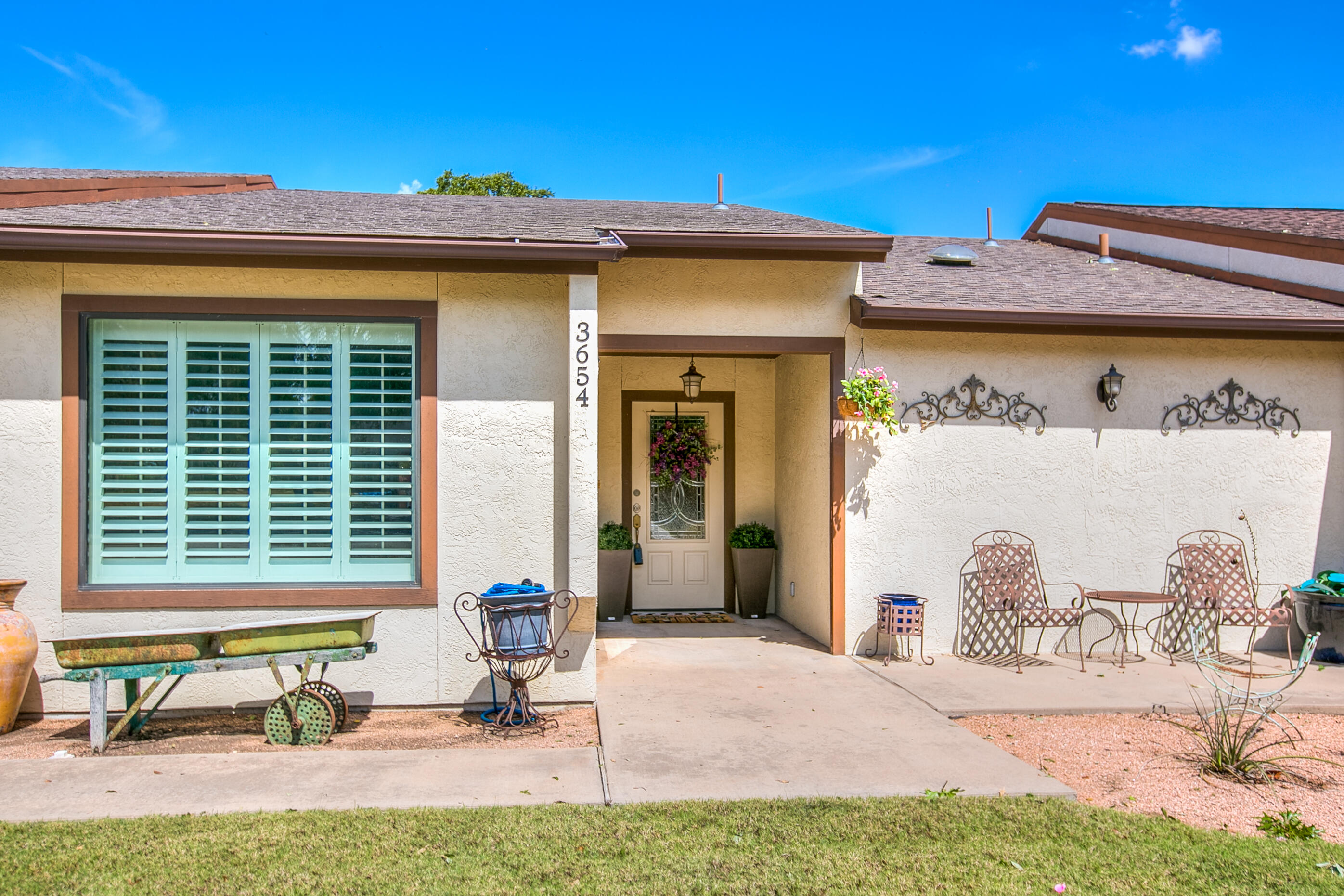 3654 Apollo Lane Property Photo 6