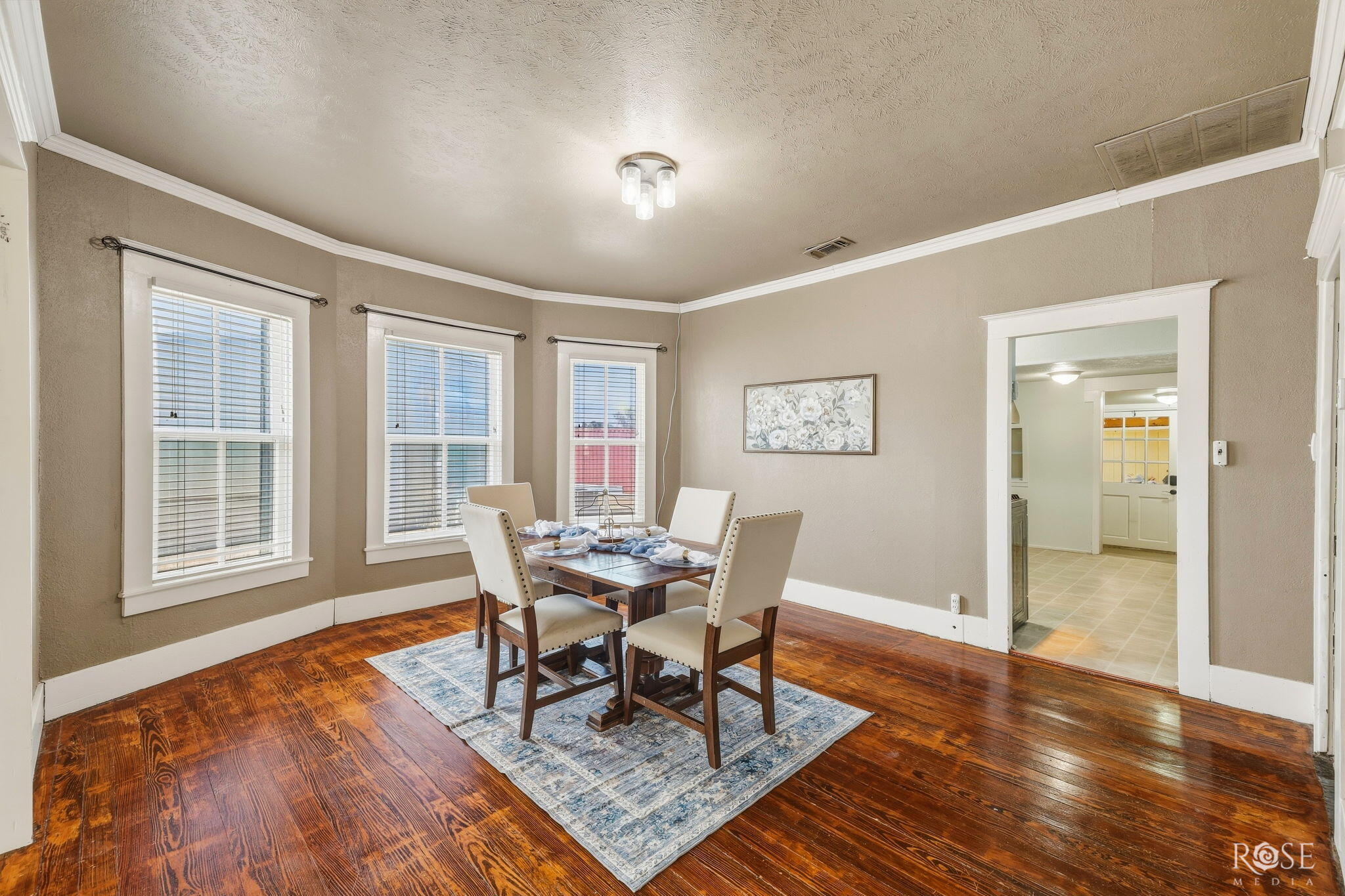 211 Wabash Avenue Property Photo 8