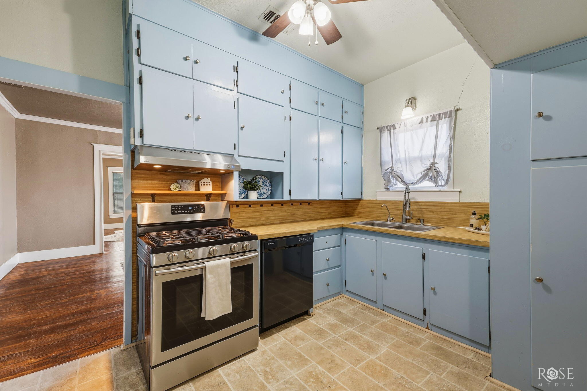 211 Wabash Avenue Property Photo 12