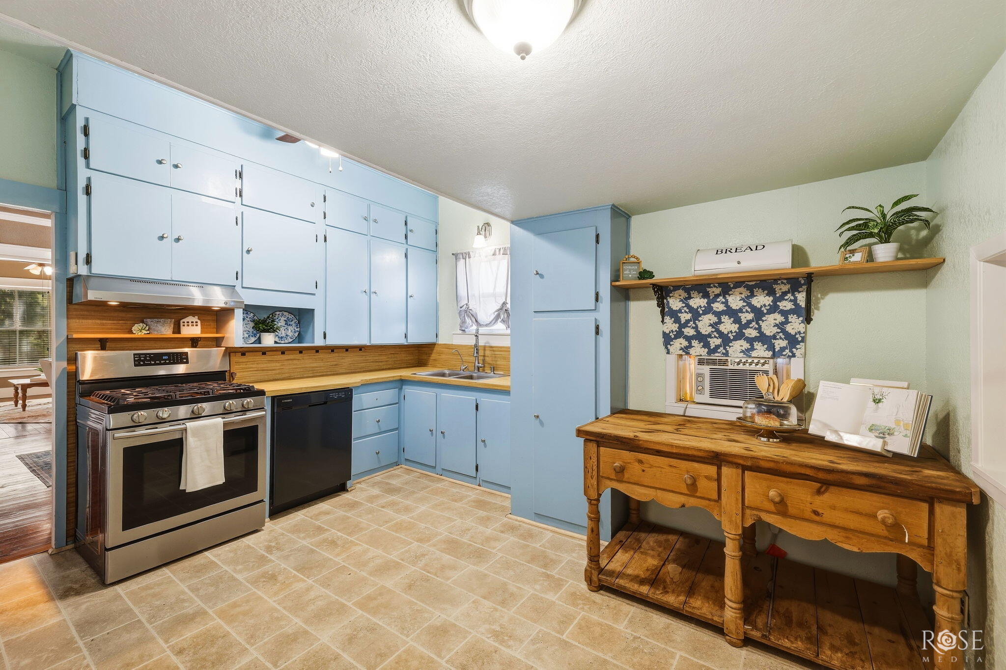 211 Wabash Avenue Property Photo 14