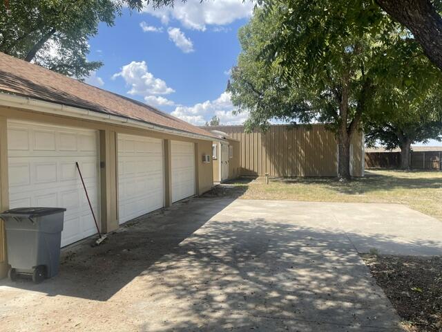 1034 Cactus Lane Property Photo 4