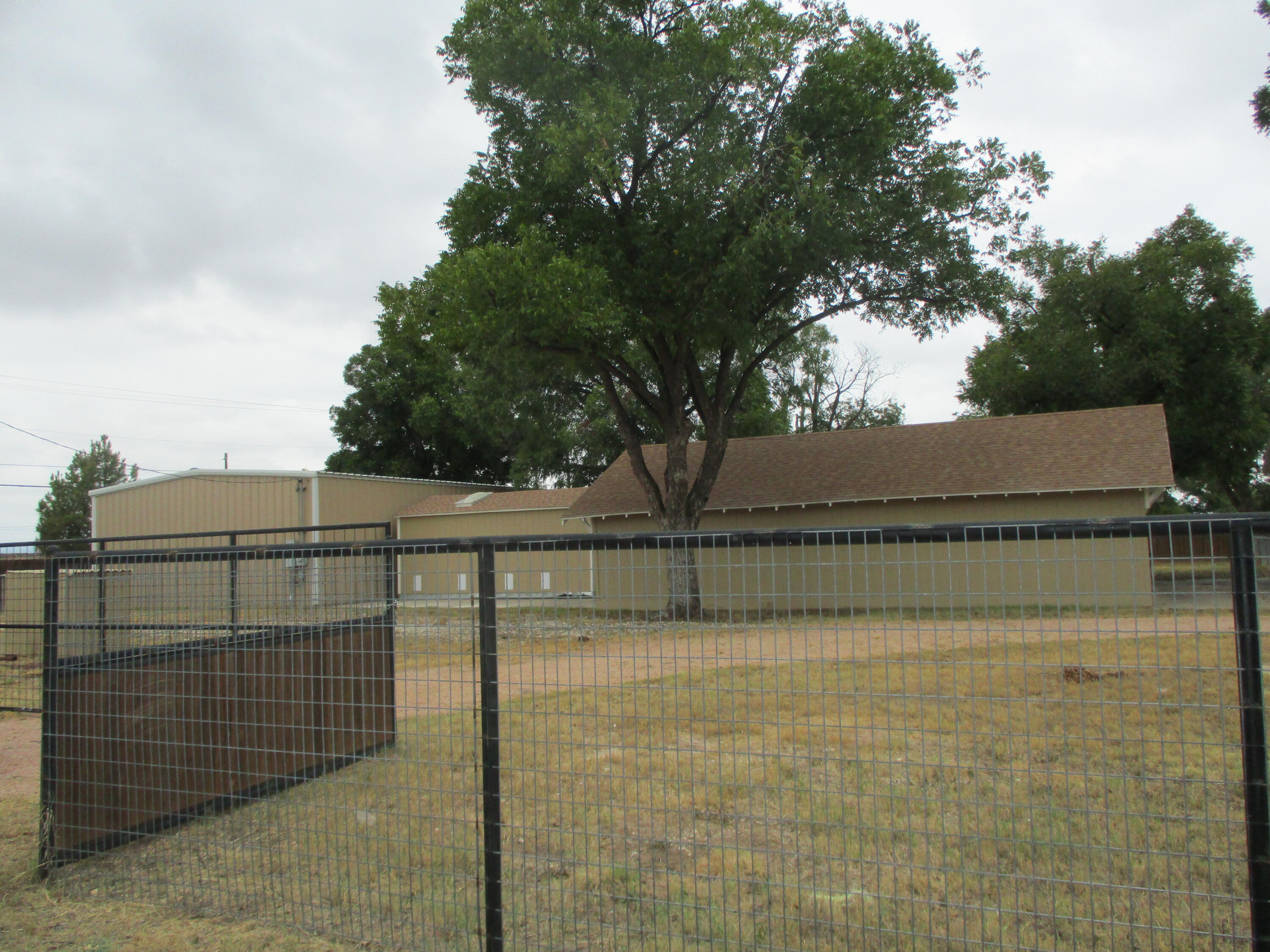 1034 Cactus Lane Property Photo 7