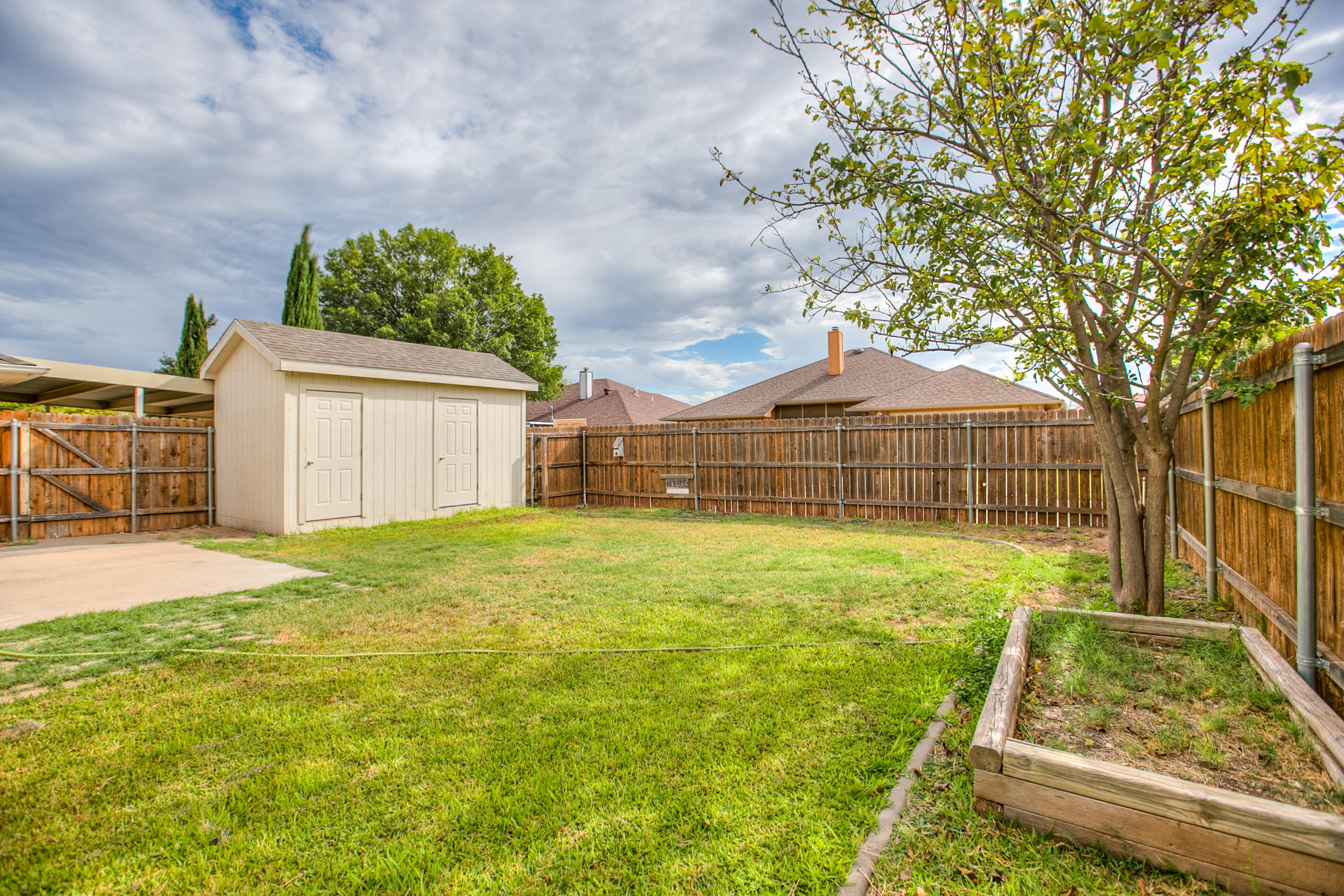 3587 Shadyhill Drive Property Photo 32