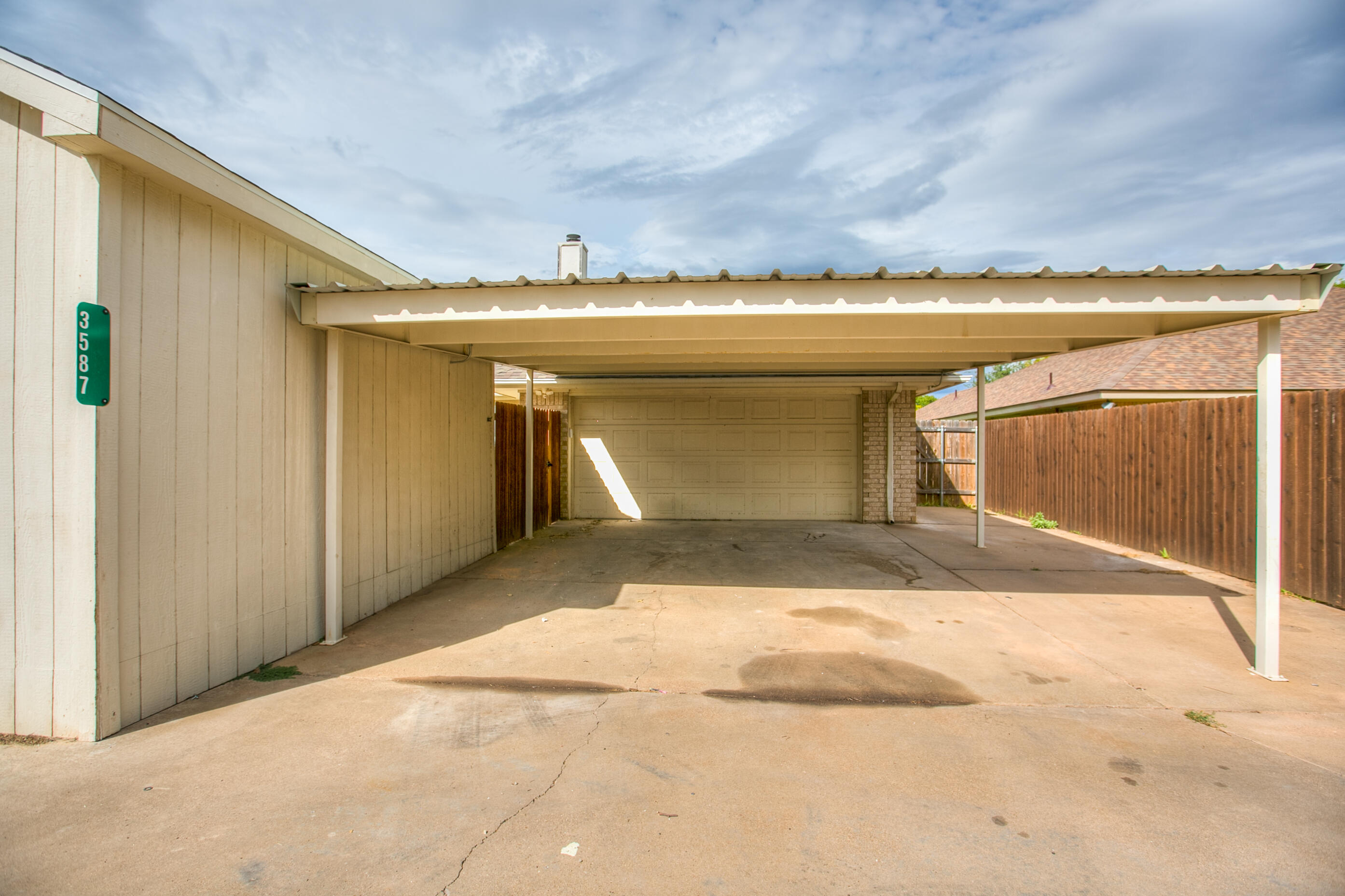 3587 Shadyhill Drive Property Photo 36