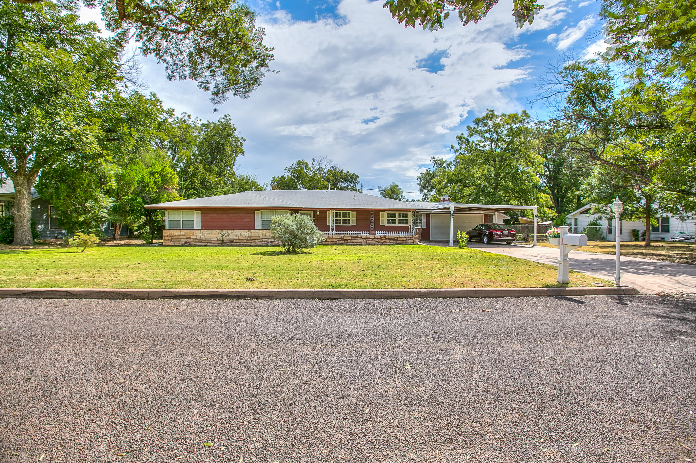 115 Churchill Boulevard Property Photo 1