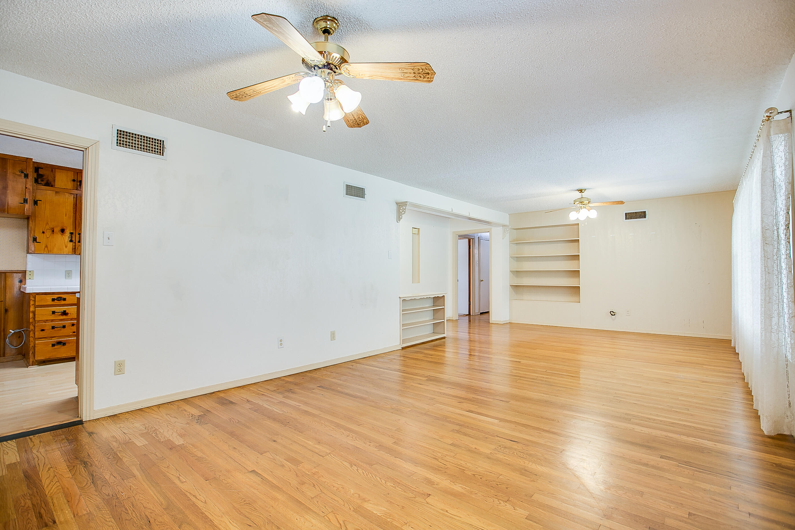 115 Churchill Boulevard Property Photo 5