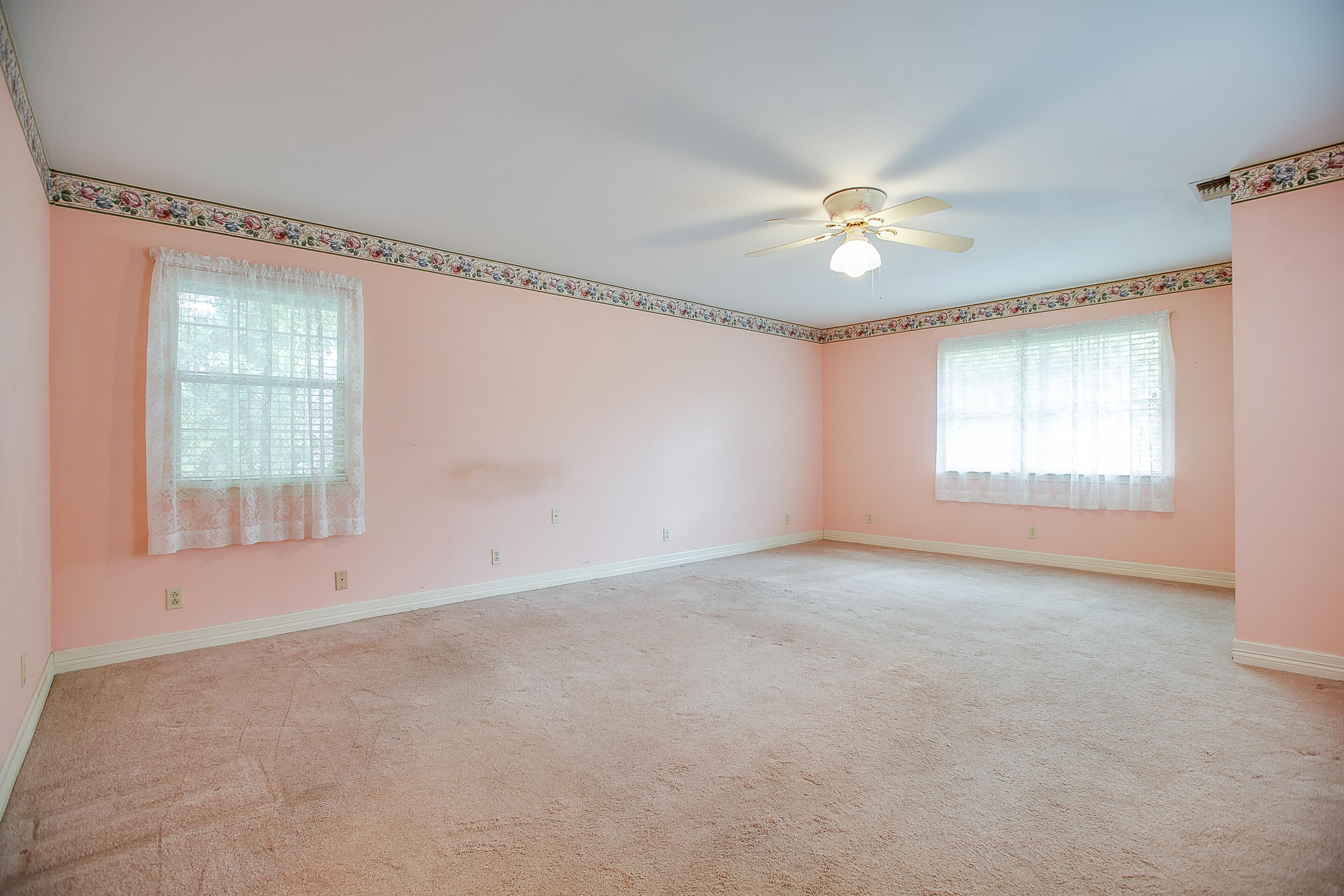 115 Churchill Boulevard Property Photo 27