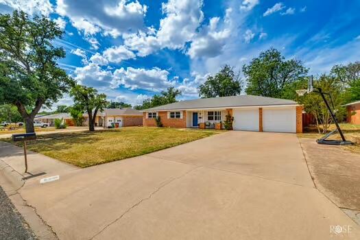 257 Glenna Drive Property Photo 3