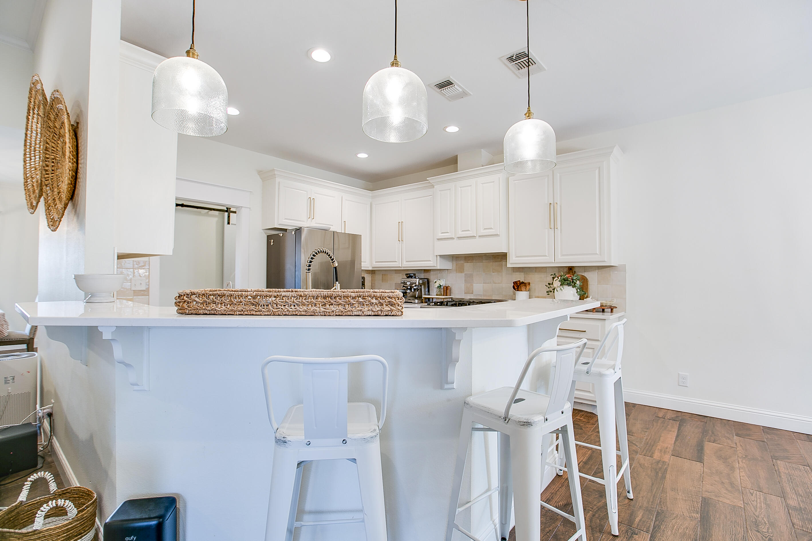 2025 Silver Creek Court Property Photo 8