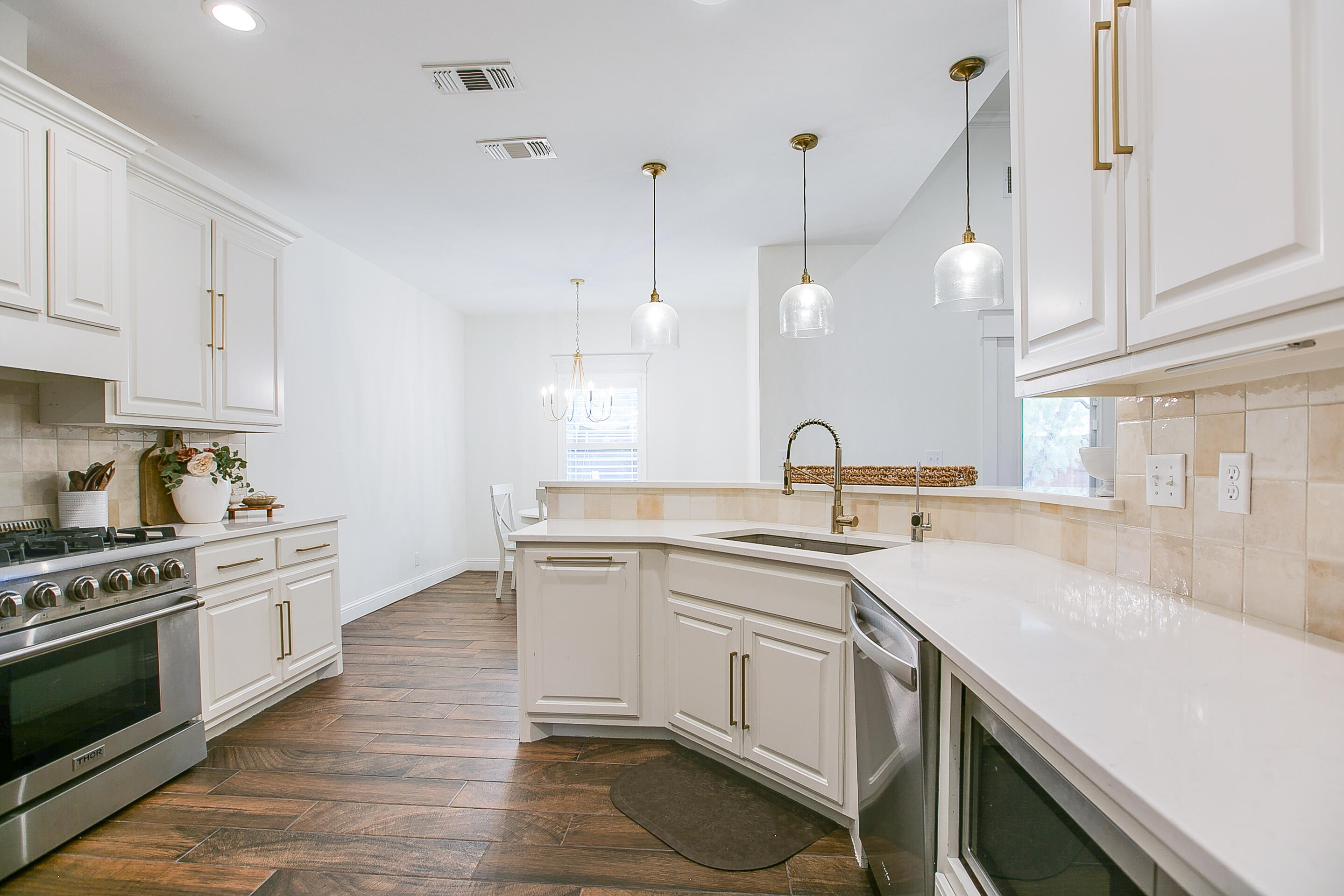 2025 Silver Creek Court Property Photo 13