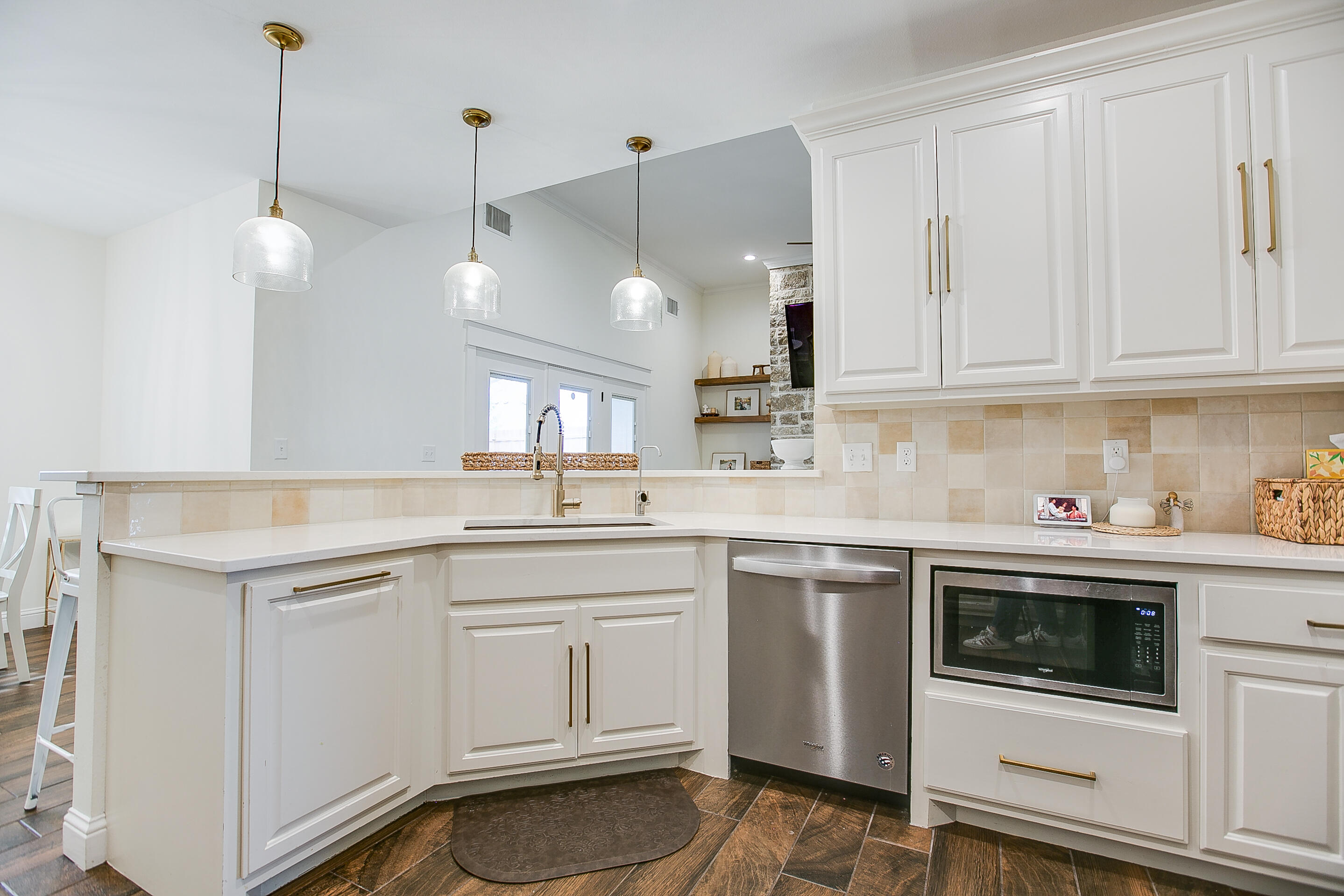 2025 Silver Creek Court Property Photo 14