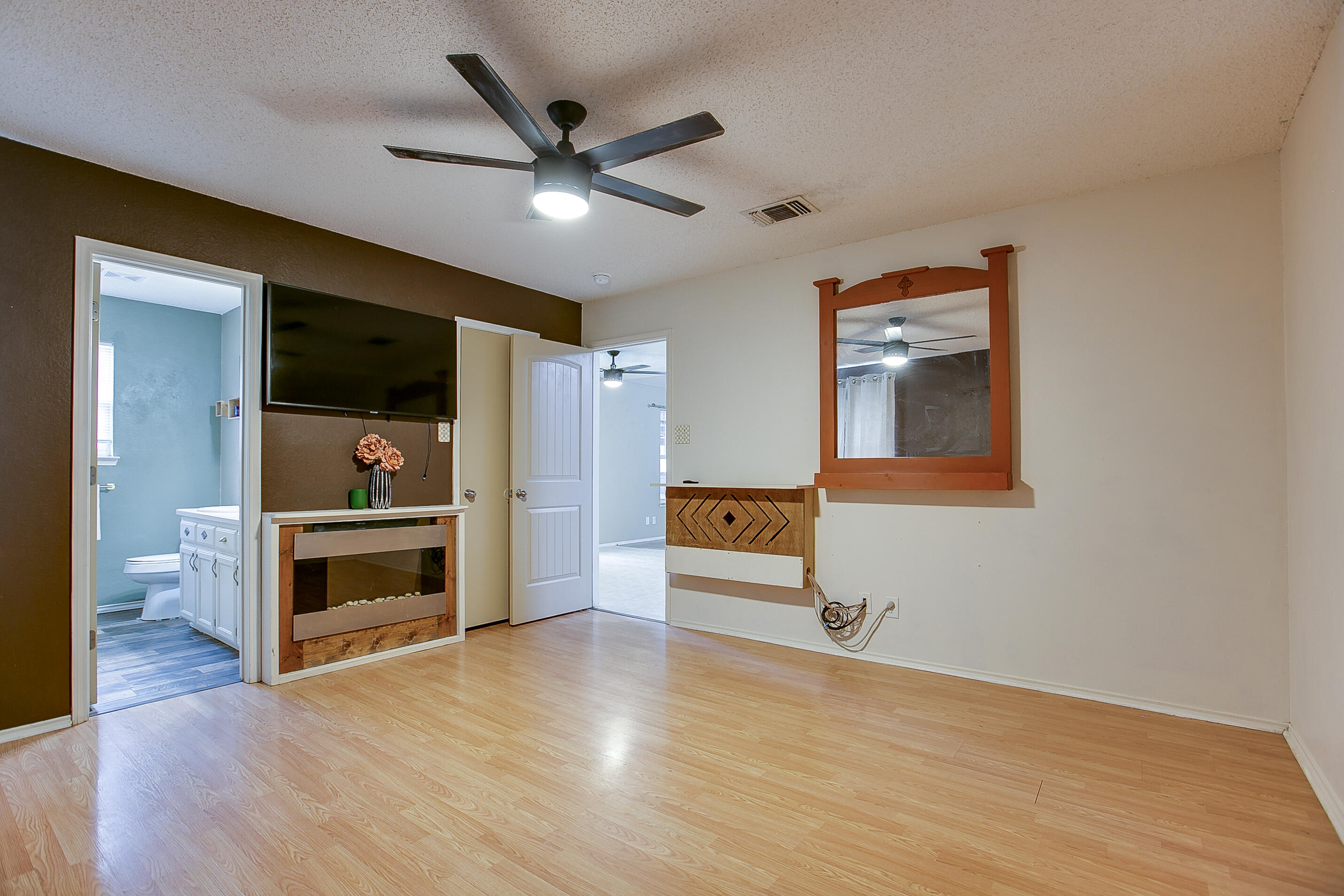 2306 1st Atlas Street Property Photo 16