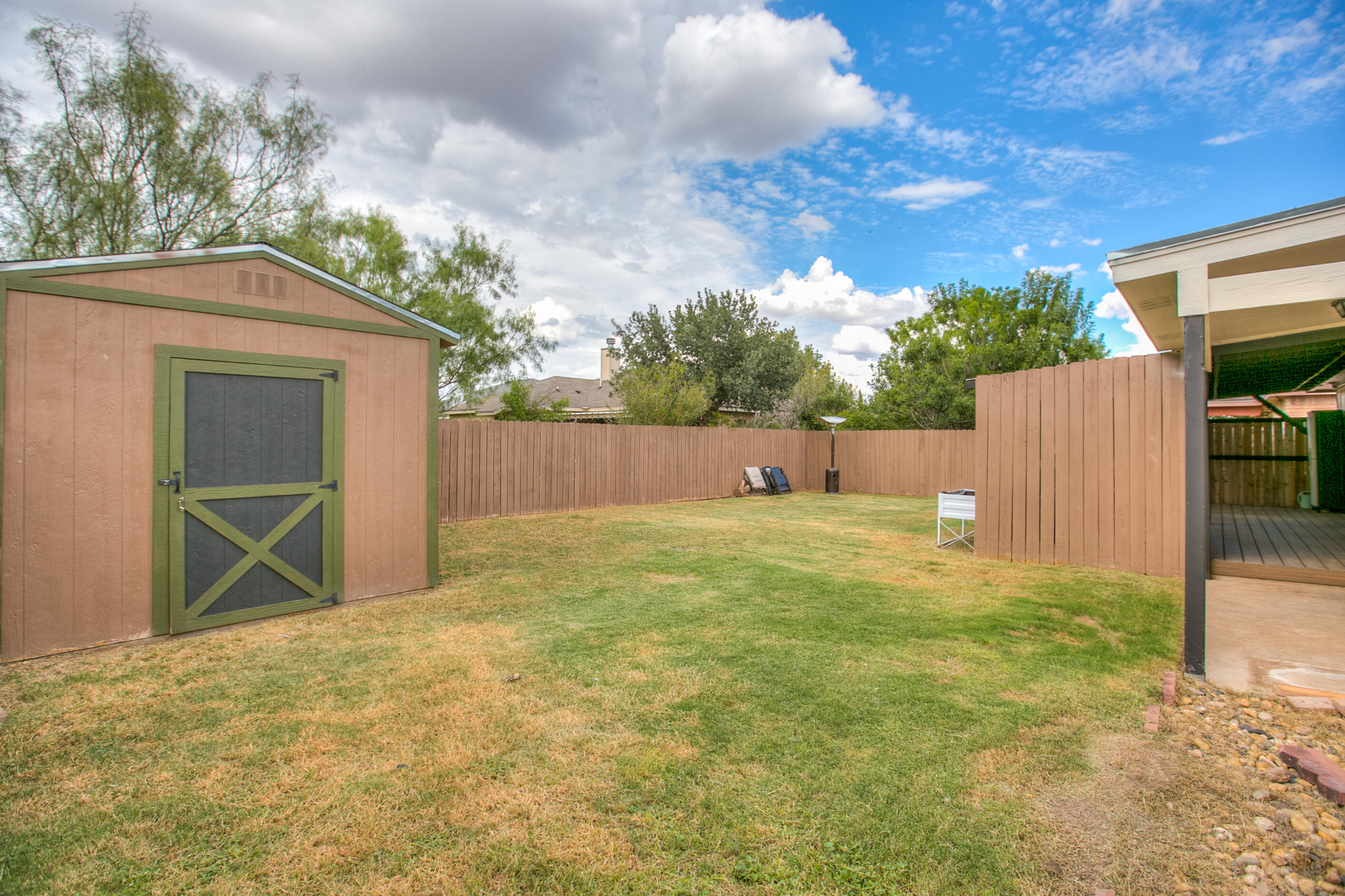 2306 1st Atlas Street Property Photo 27