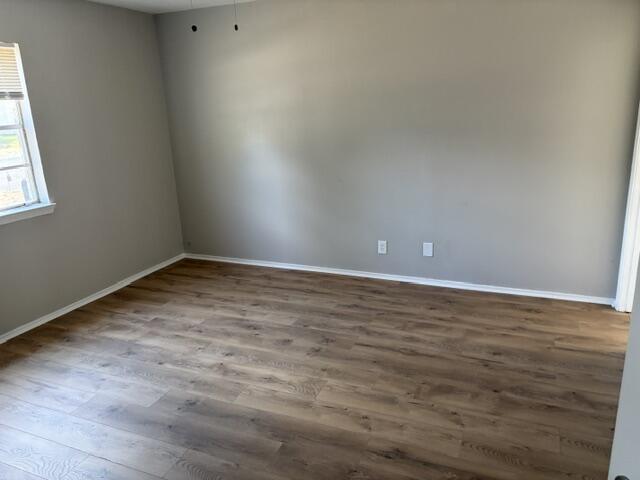 1121 Toby Lane Property Photo 10