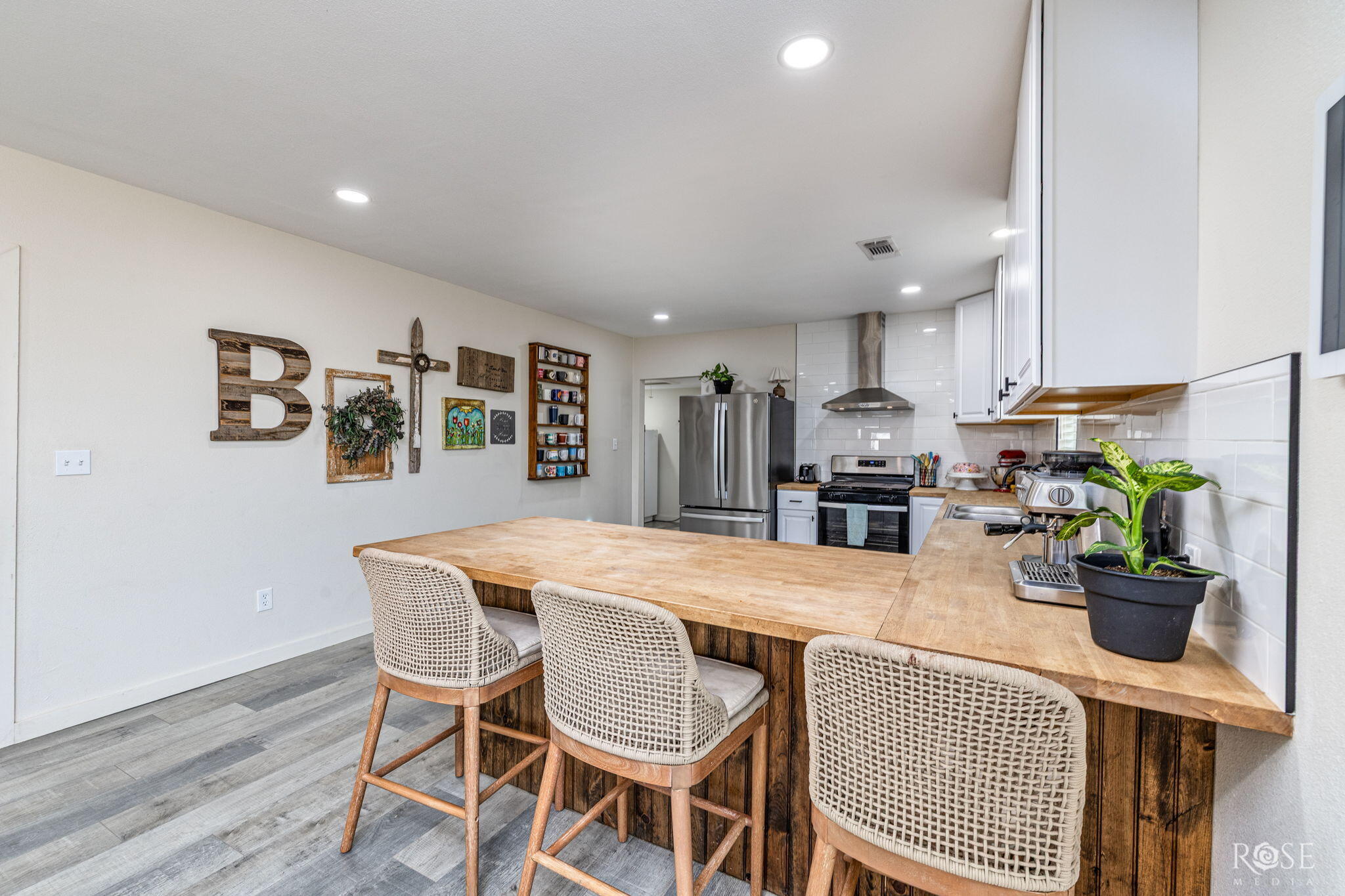 1826 Fm 2333 Property Photo 6
